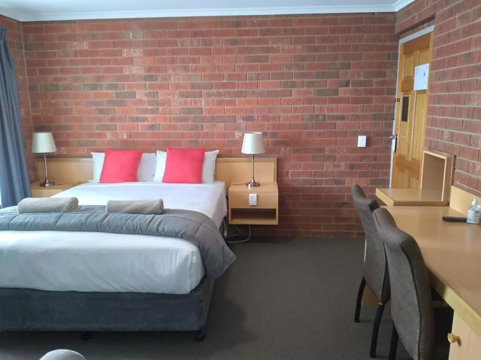 Bed in Pevensey Motor Lodge