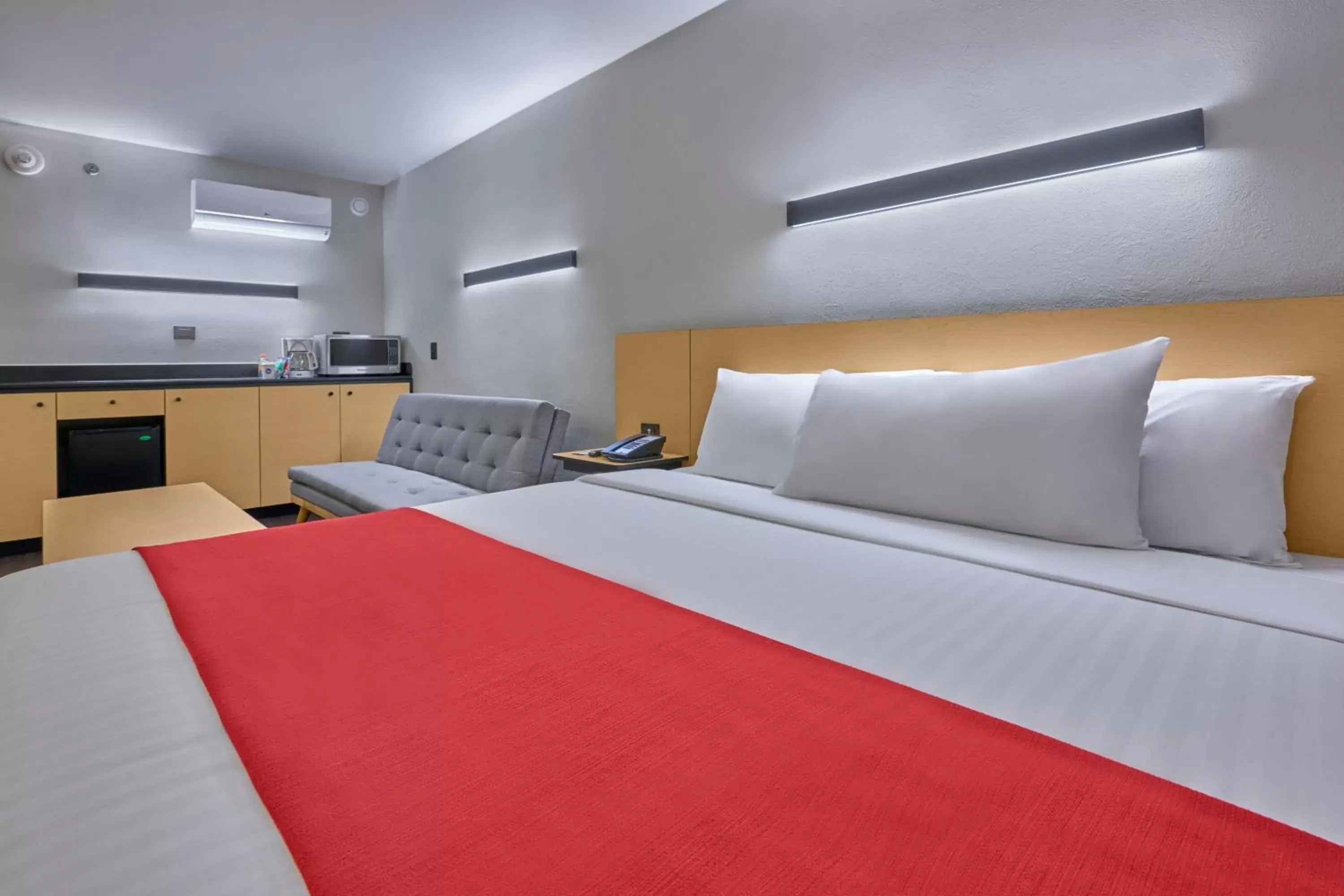 Photo of the whole room, Bed in City Express by Marriott Hermosillo Expo