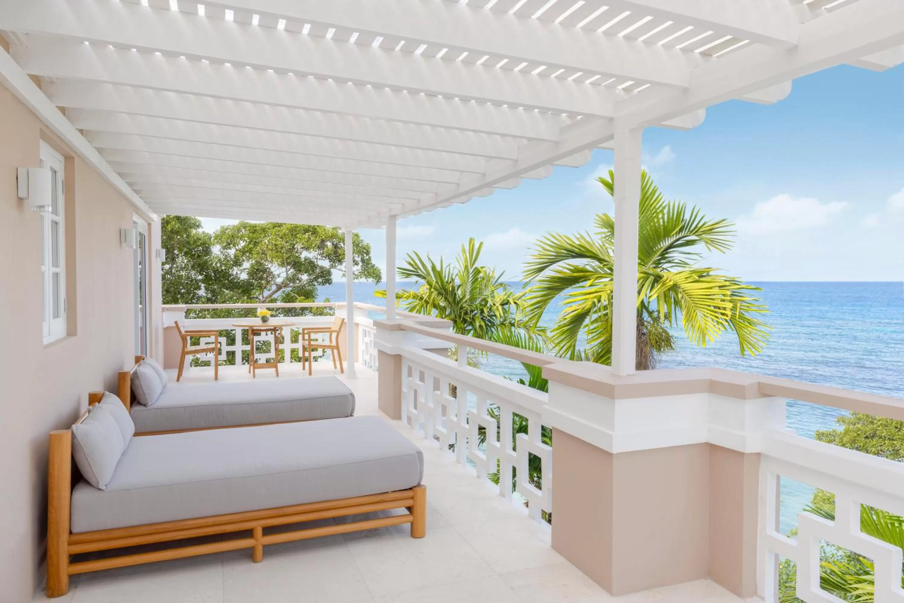 Balcony/Terrace in Couples Sans Souci