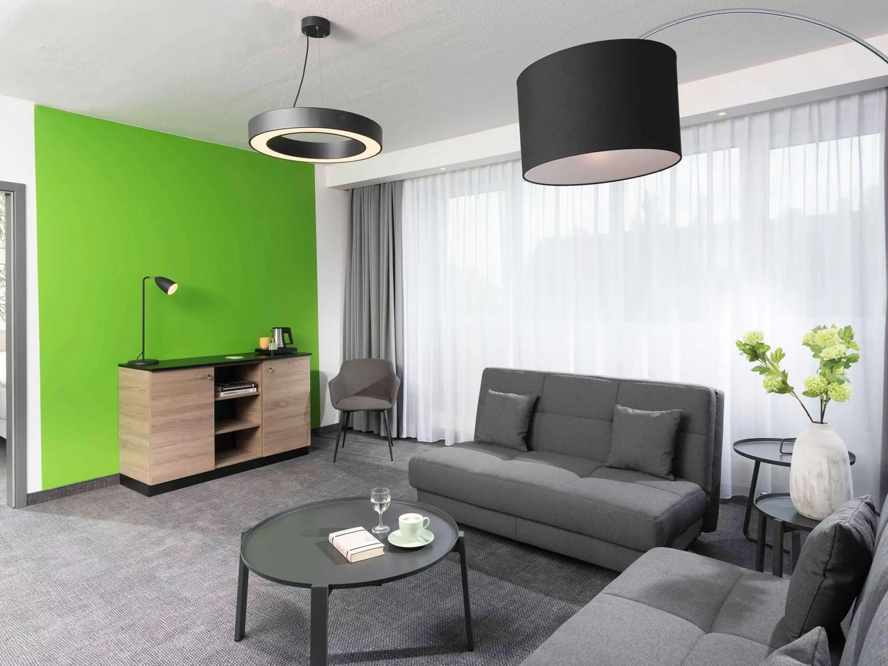 Photo of the whole room, Seating Area in ibis Styles Halle