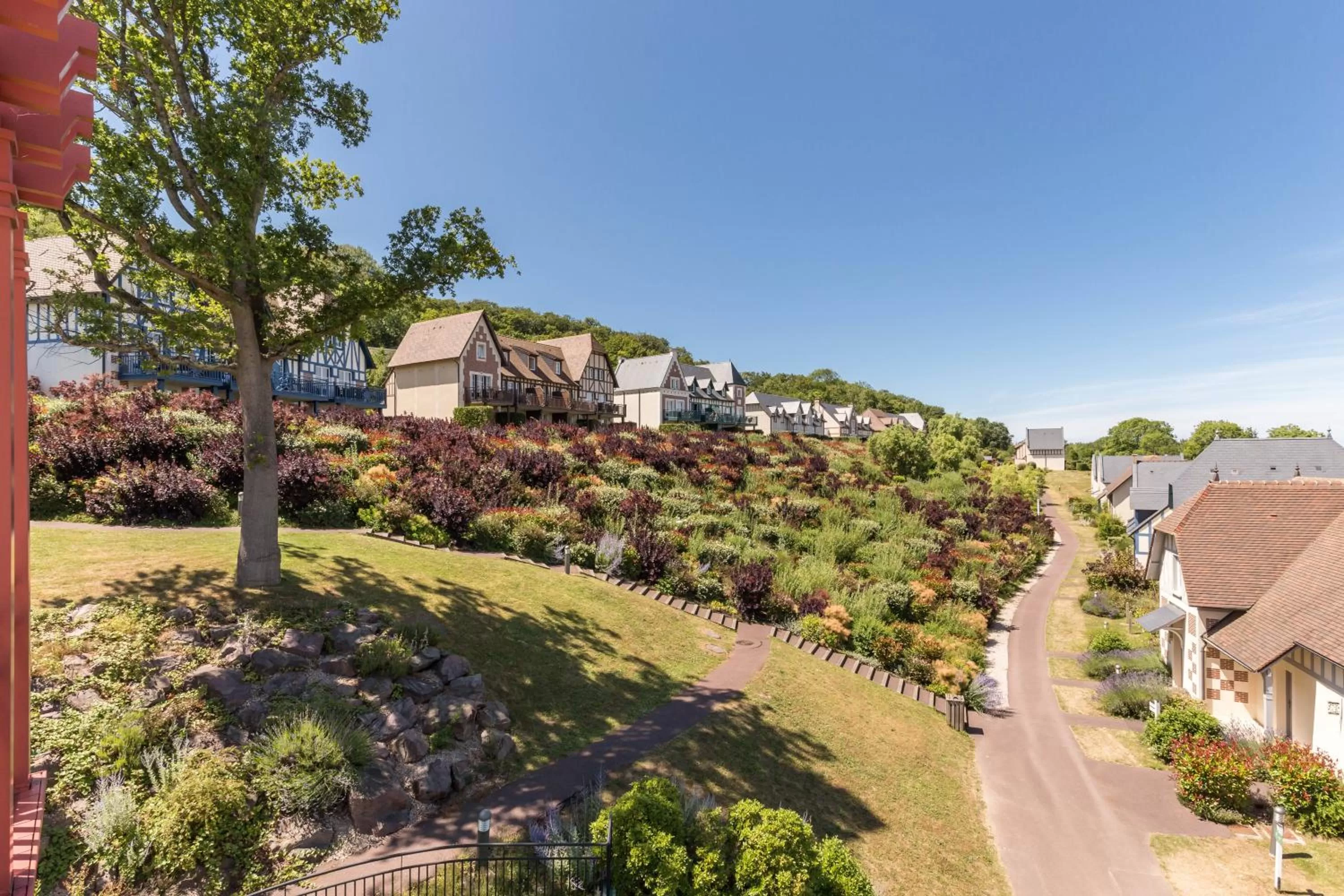 Property building in Pierre & Vacances Premium Residence & Spa Houlgate