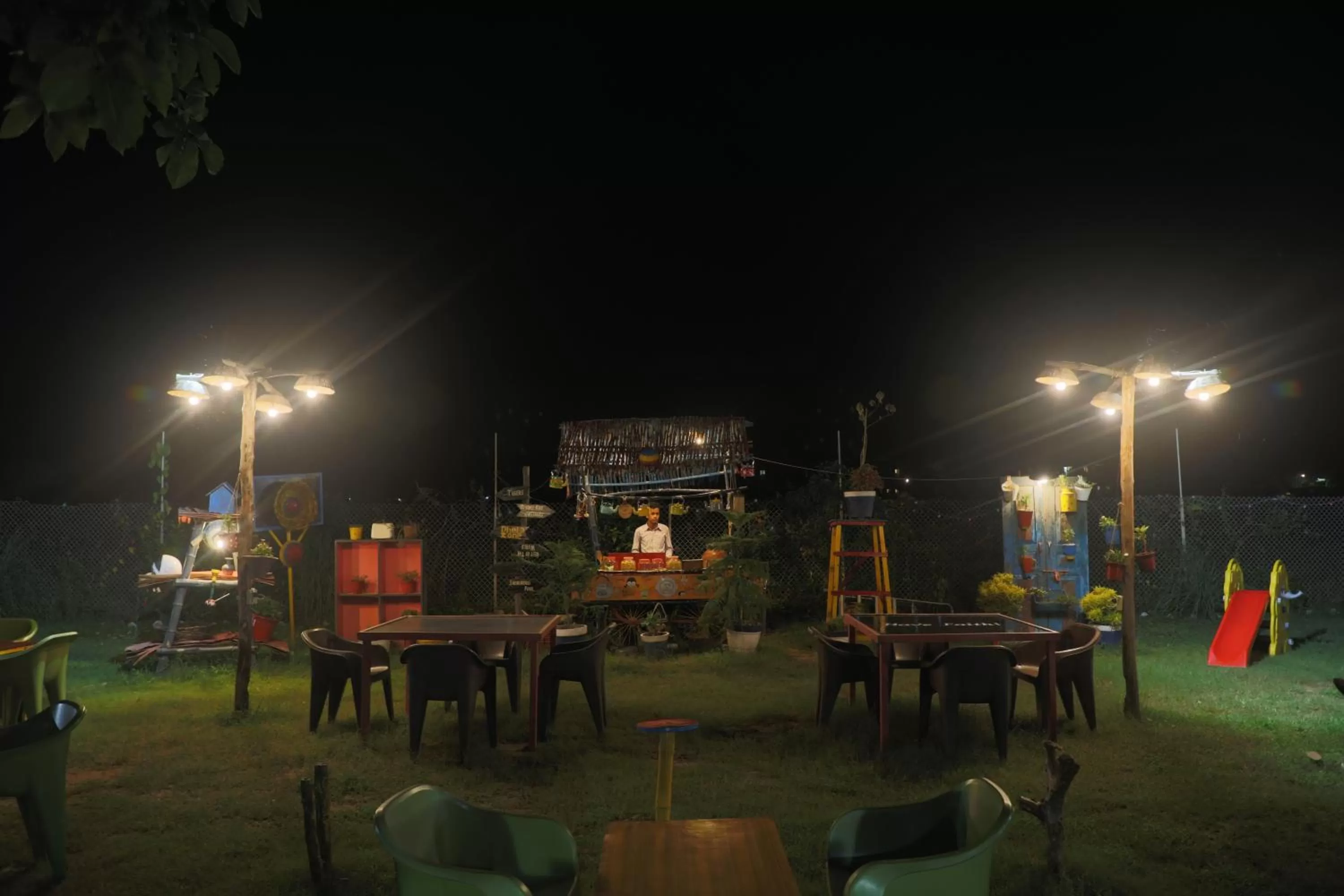 Restaurant/places to eat in Corbett Treat Resort By Atya Hotels
