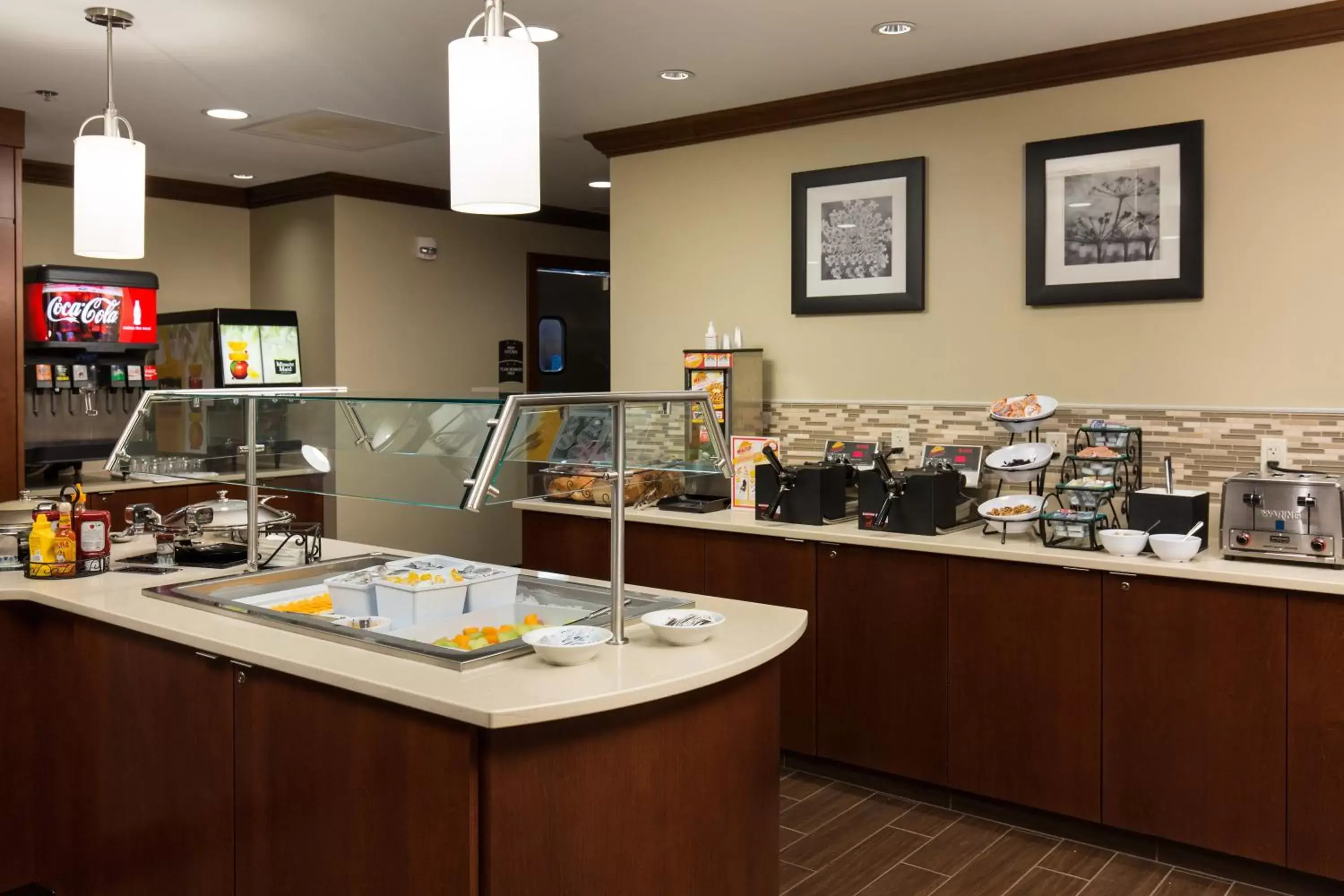 Breakfast in Staybridge Suites - Columbus Polaris by IHG Breakfast in Staybridge Suites - Columbus Polaris by IHG