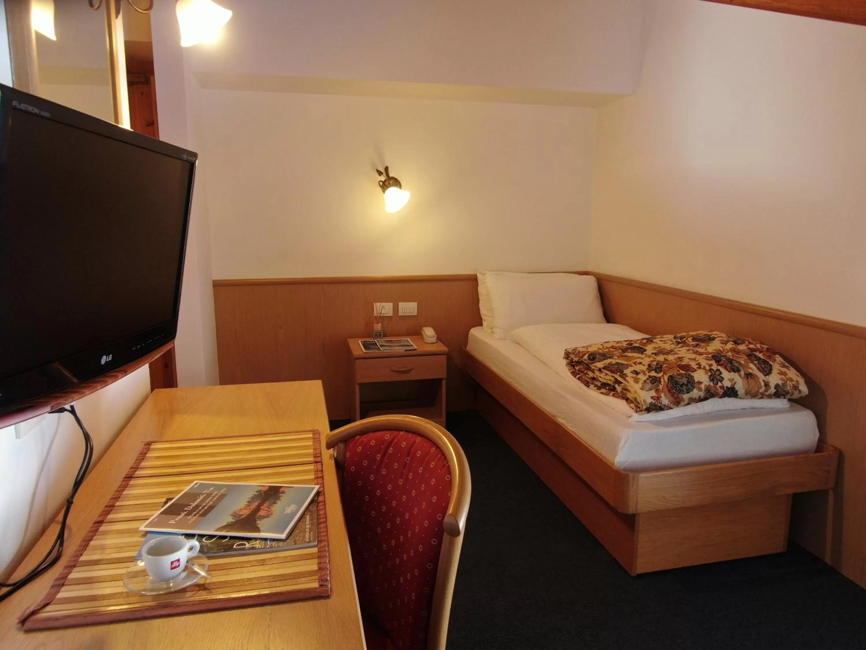 Bedroom, Bed in Hotel Fortini