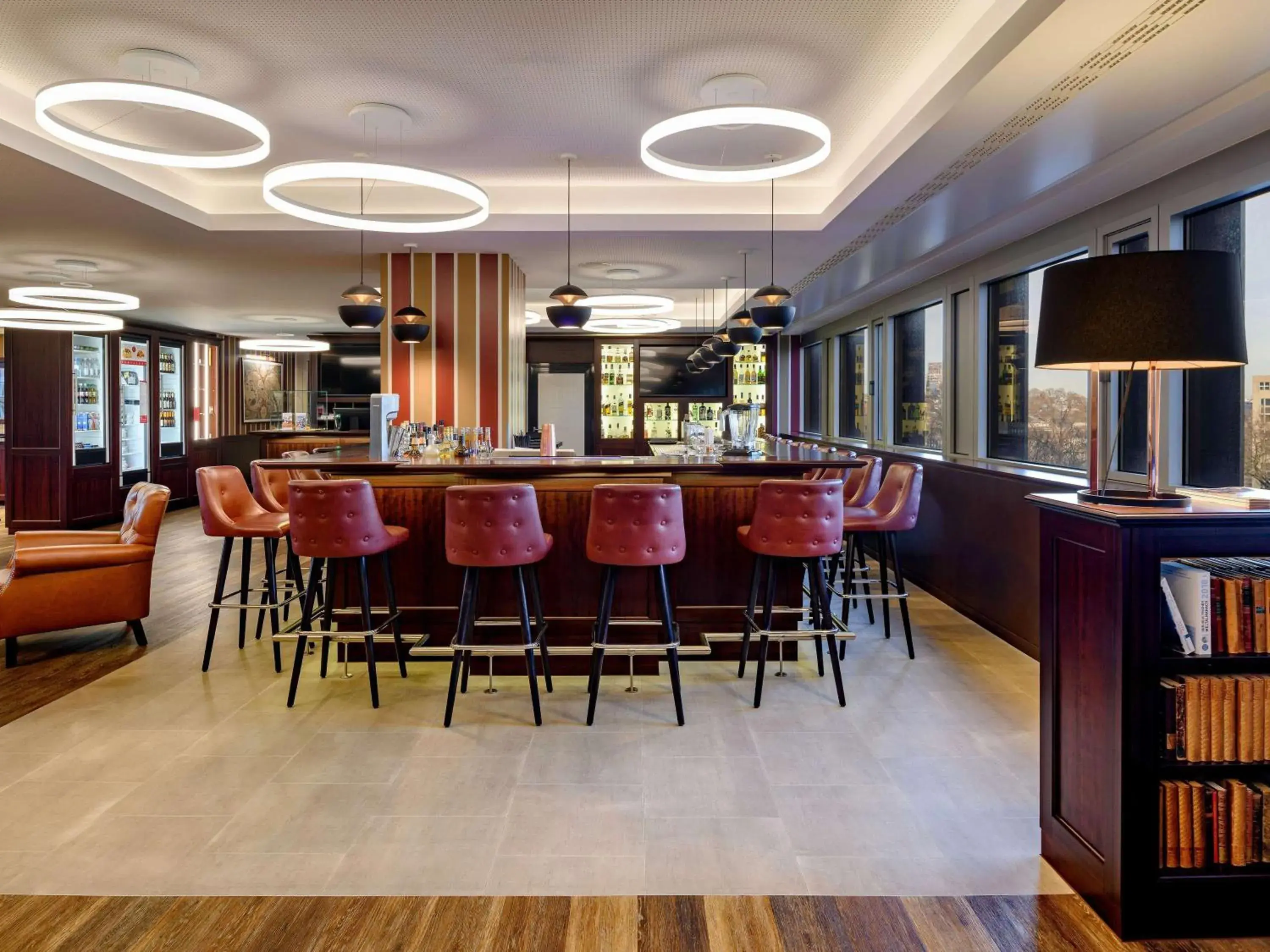 Lounge or bar, Restaurant/Places to Eat in Aparthotel Adagio Frankfurt City Messe