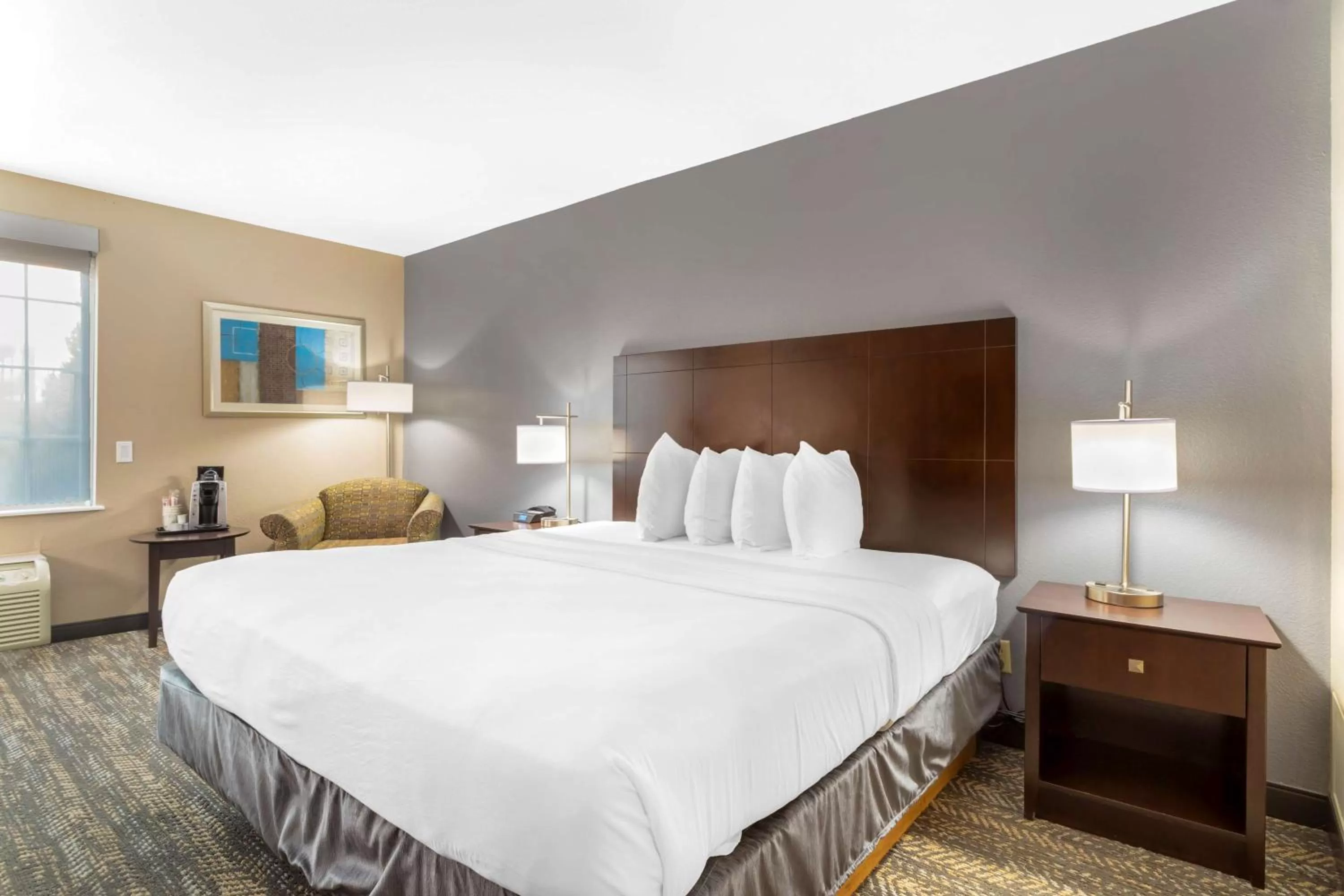 Bedroom, Bed in Best Western Natchitoches Inn