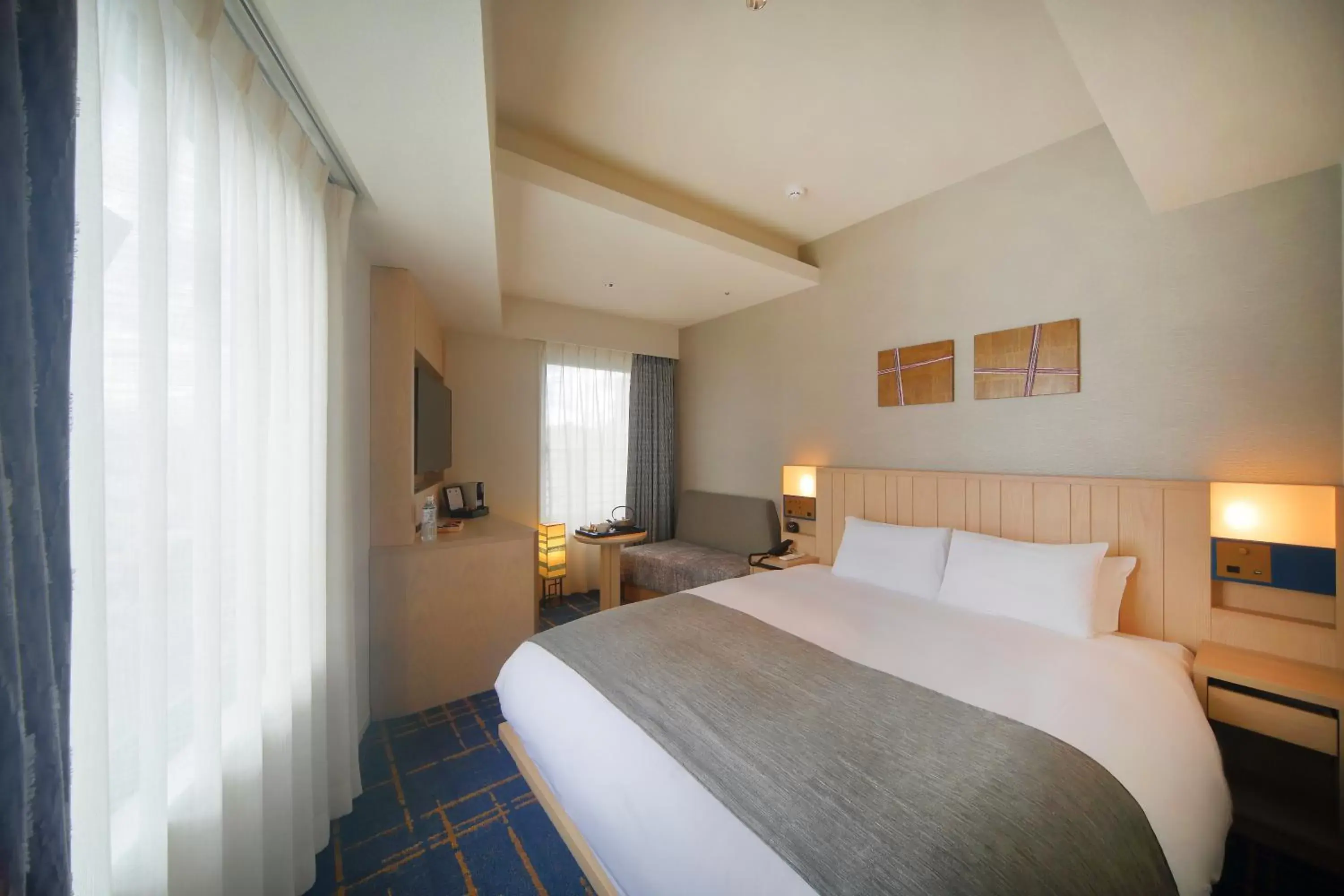 Photo of the whole room, Bed in SH by the square hotel Kyoto Kiyamachi
