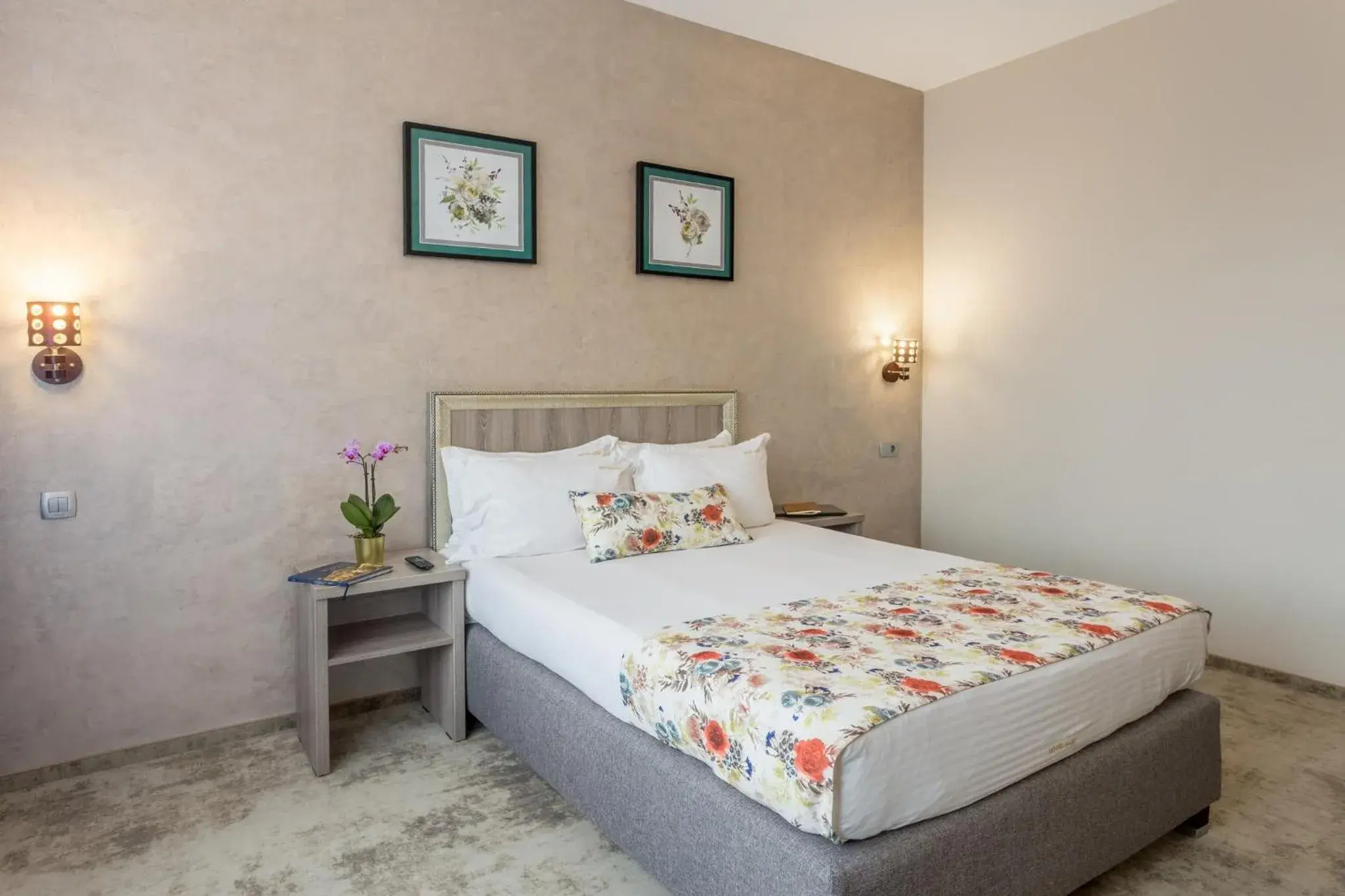 Bedroom, Bed in Prestige Boutique Hotel Craiova