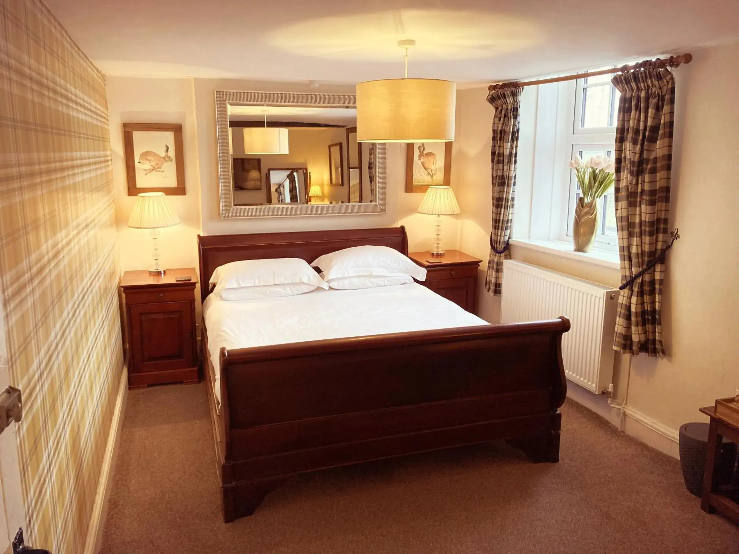Standard King Room - single occupancy in Inn for All Seasons