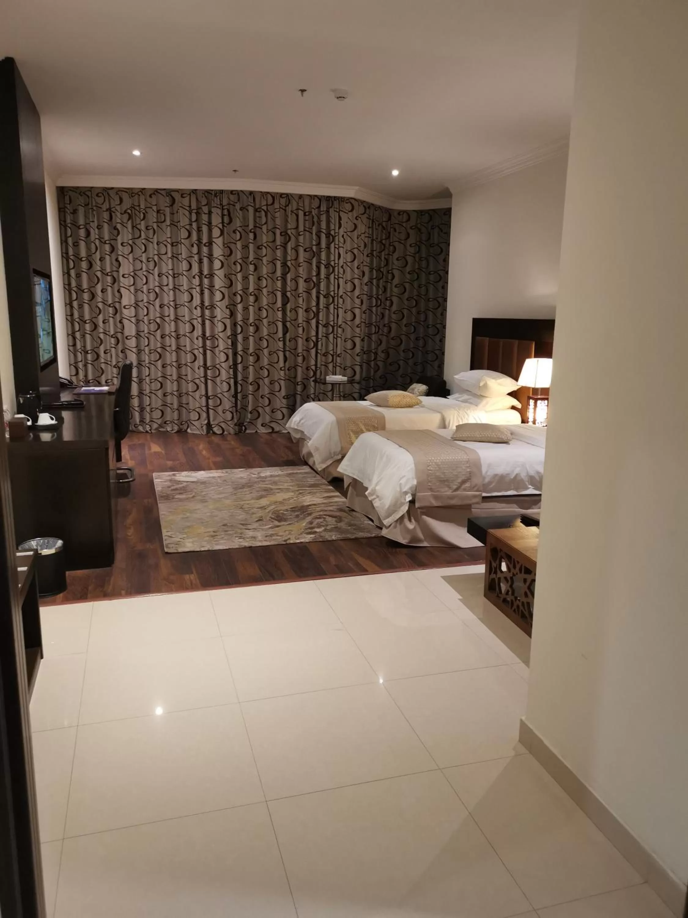 Photo of the whole room, Bed in Sunday Millennia Hotel
