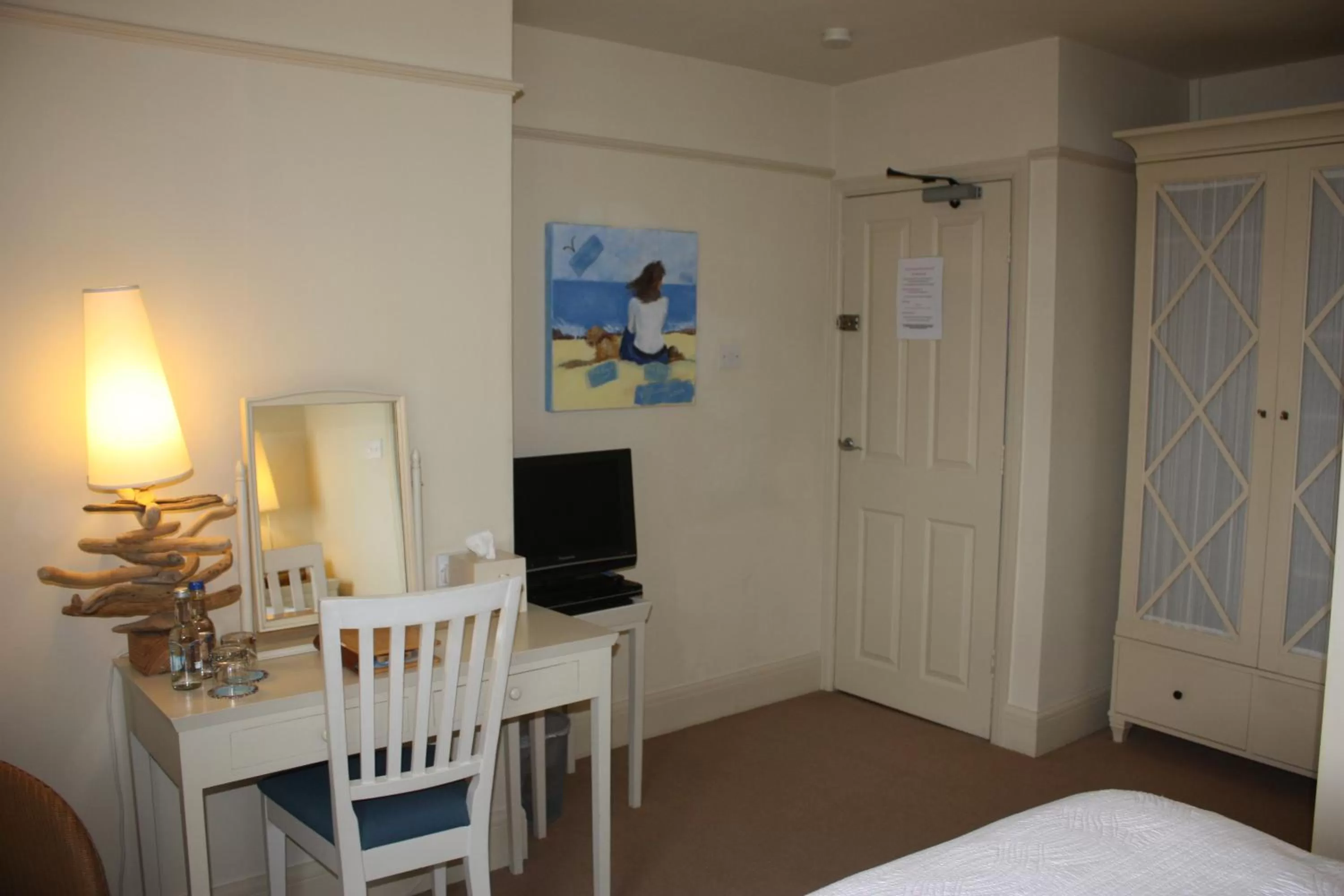 Garden in Driftwood B&B