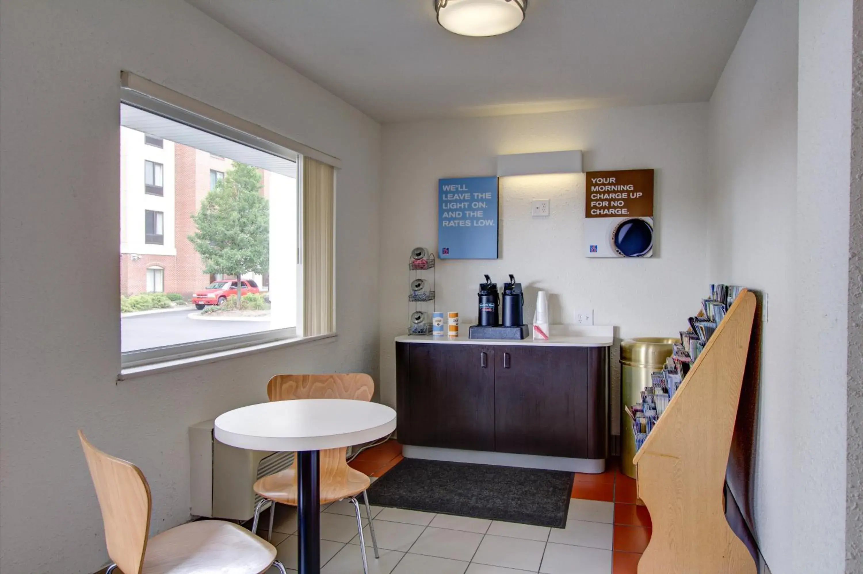 Lobby or reception in Motel 6-Richfield, OH