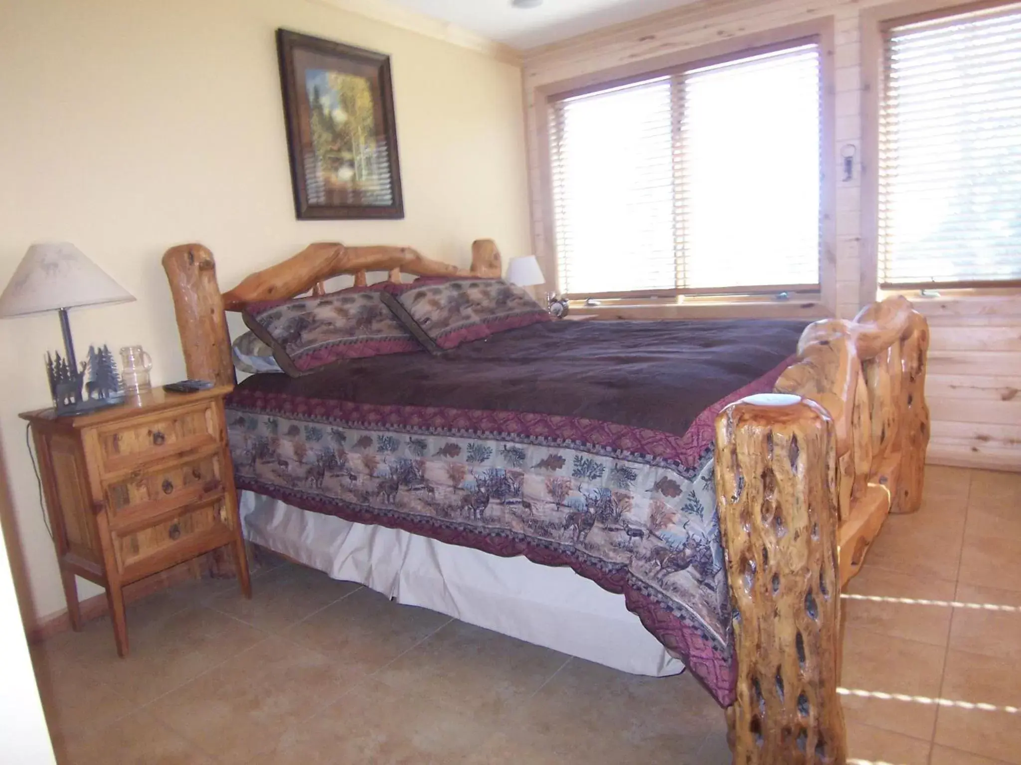 Bedroom, Bed in Elktrace Bed and Breakfast