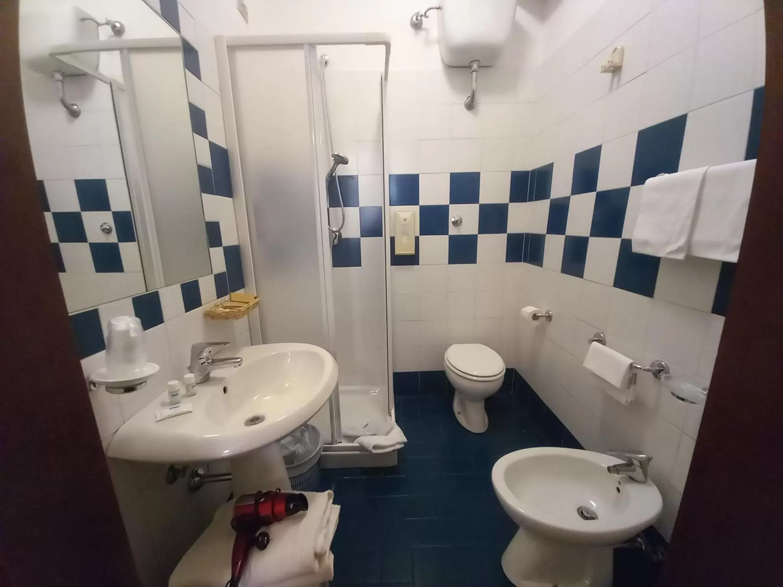 Bathroom in Hotel Tourist House
