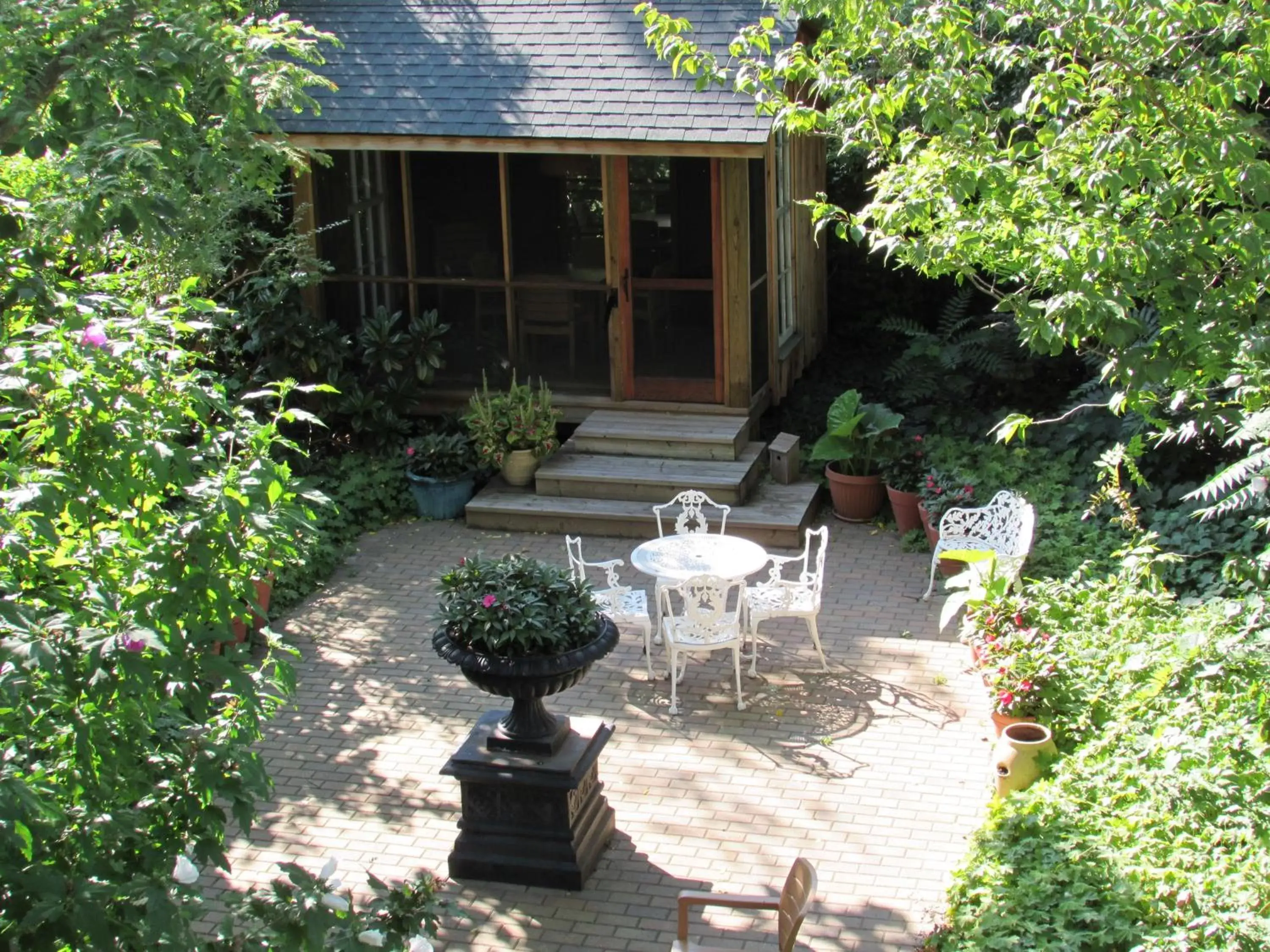 Garden in Blairpen House Country Inn