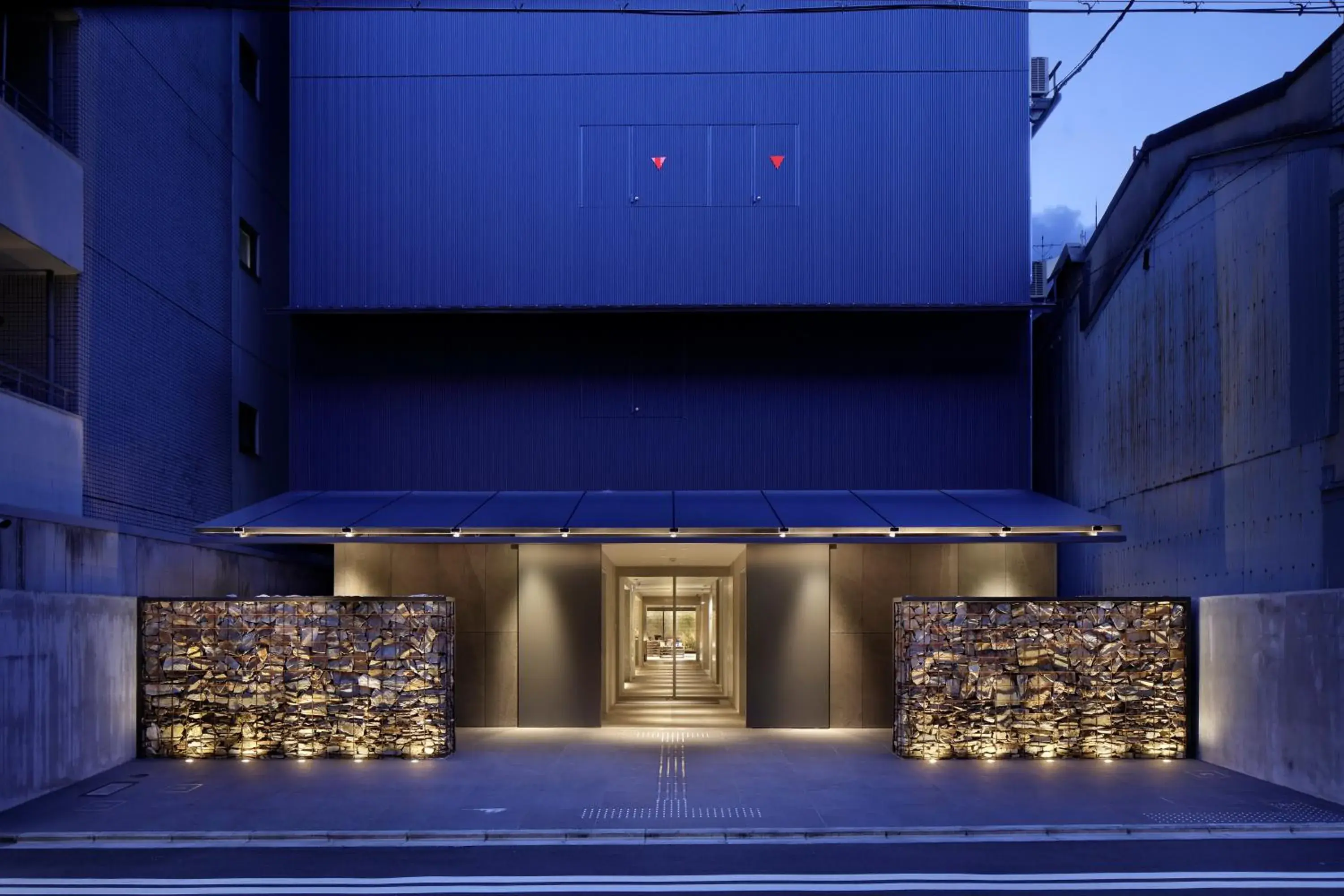 Facade/entrance in Piece Hostel Sanjo Facade/entrance in Piece Hostel Sanjo