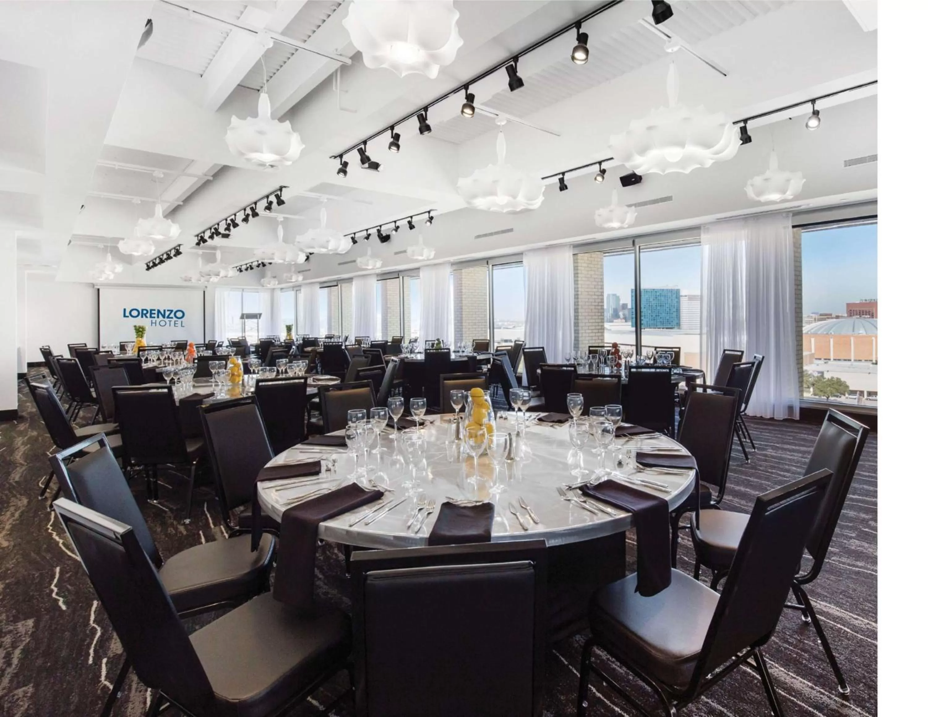 Meeting/conference room in Lorenzo Hotel Dallas, Tapestry Collection by Hilton