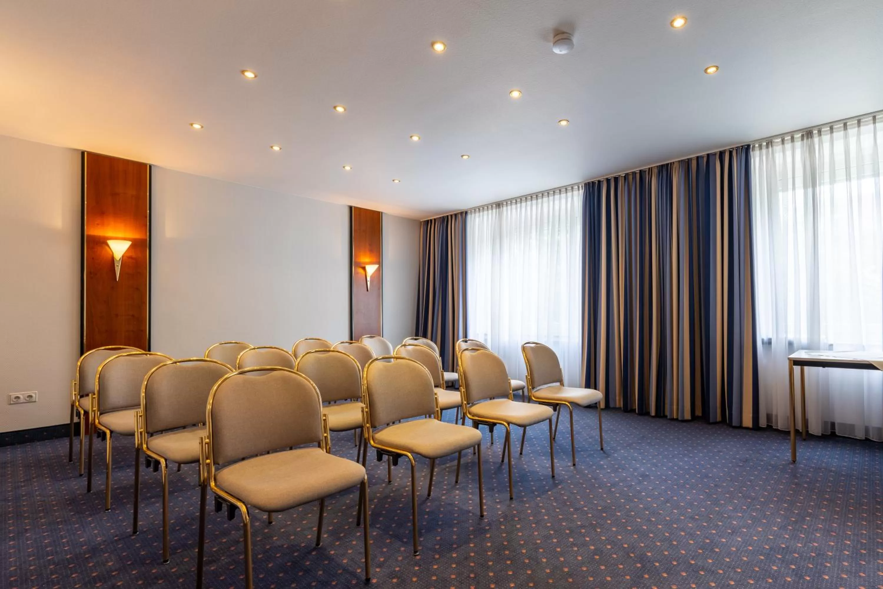 Meeting/conference room in Trip Inn Hotel Esplanade, Düsseldorf