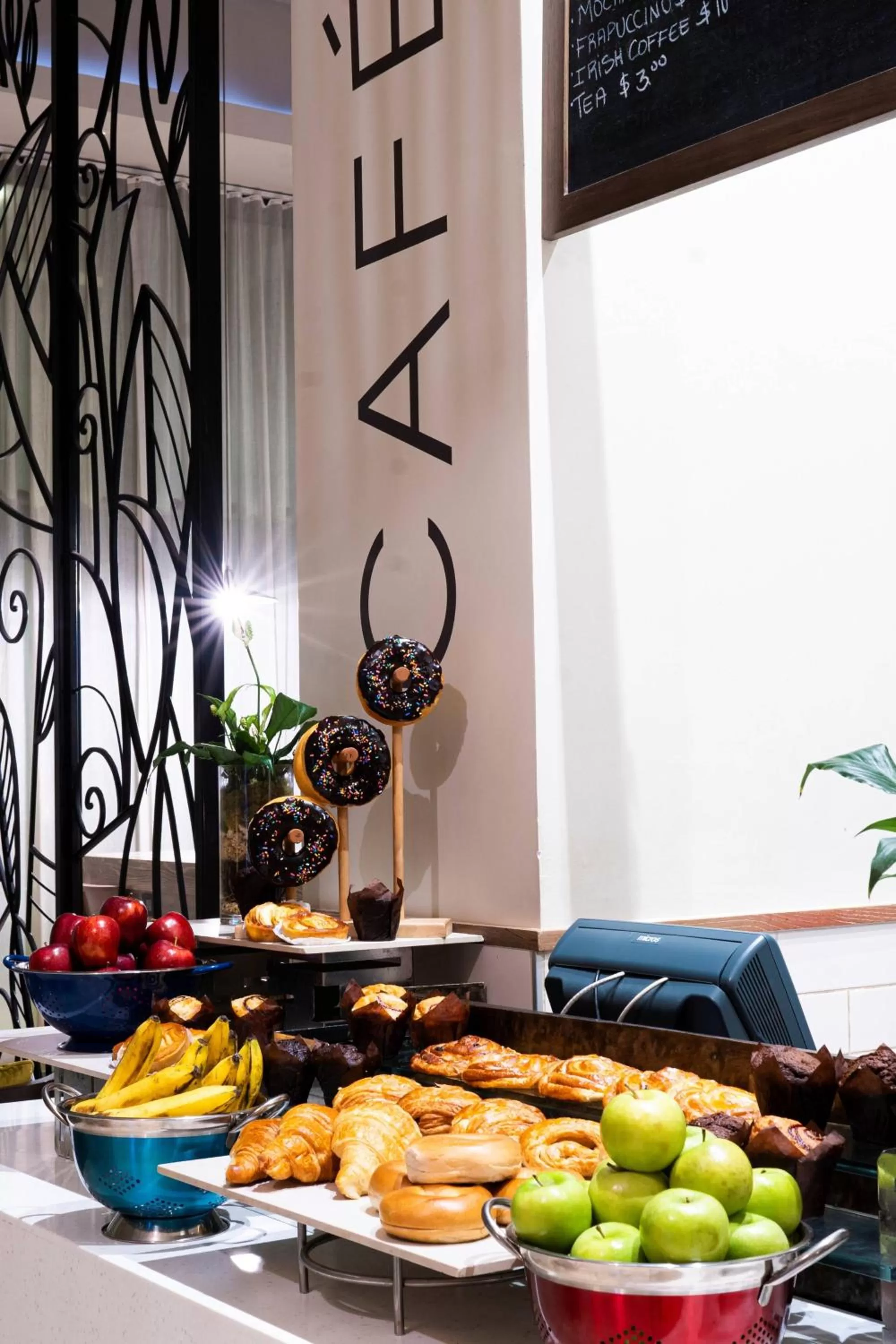 Breakfast in Marriott Port-au-Prince Hotel