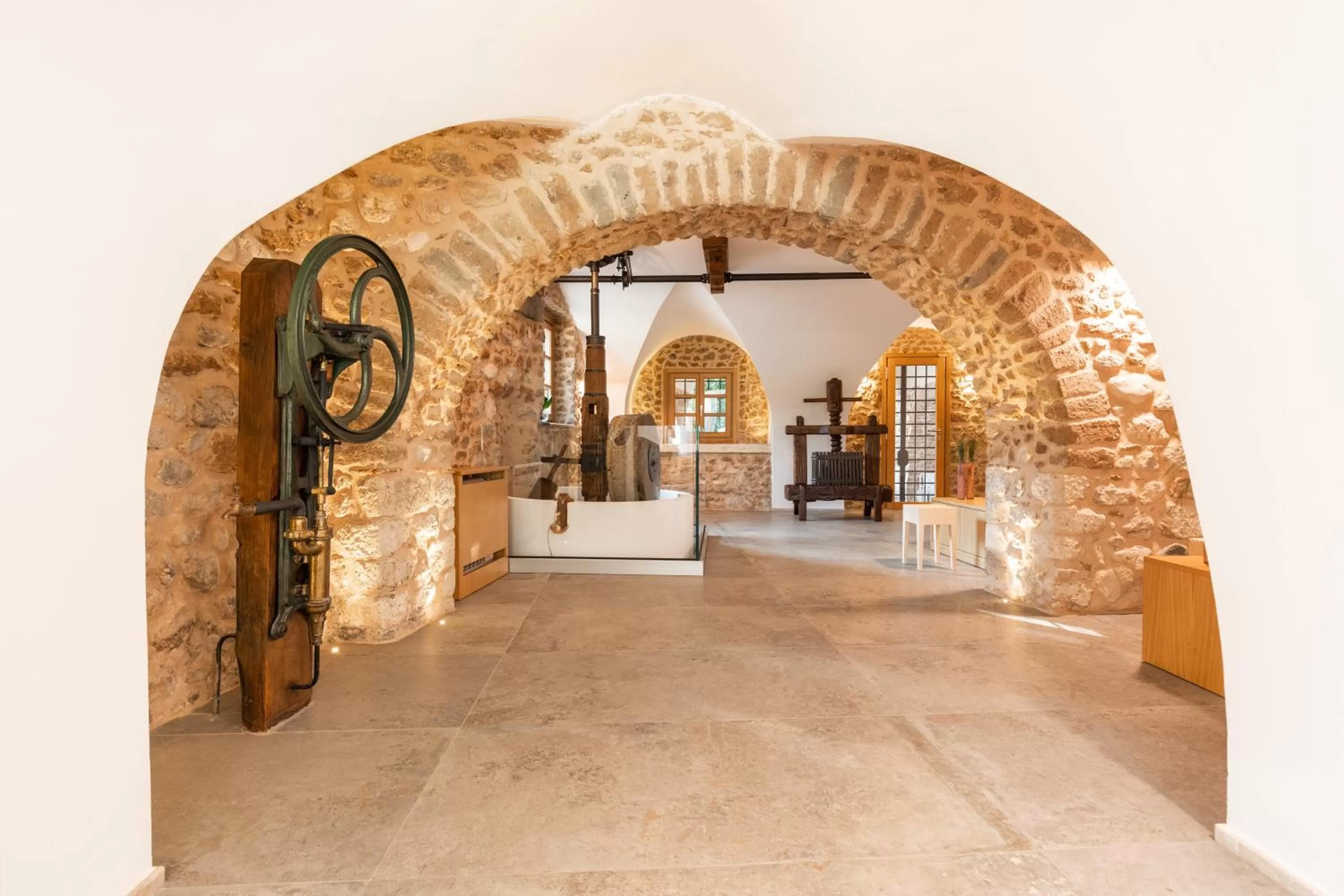 Lobby or reception in Antico Borgo Molino 7cento vicino ai Giardini di Ninfa