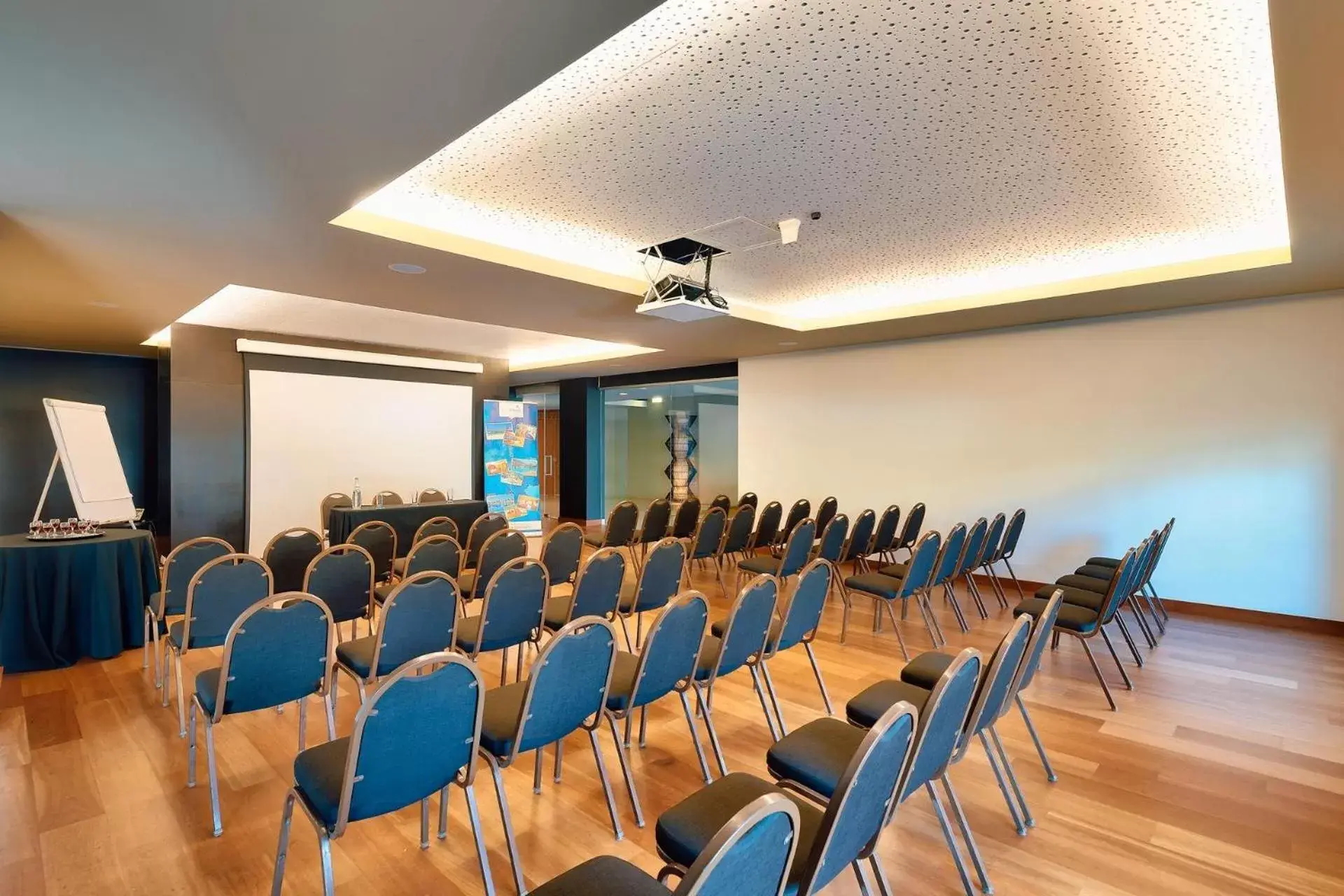 Meeting/conference room in The Views Baia - Adults Only