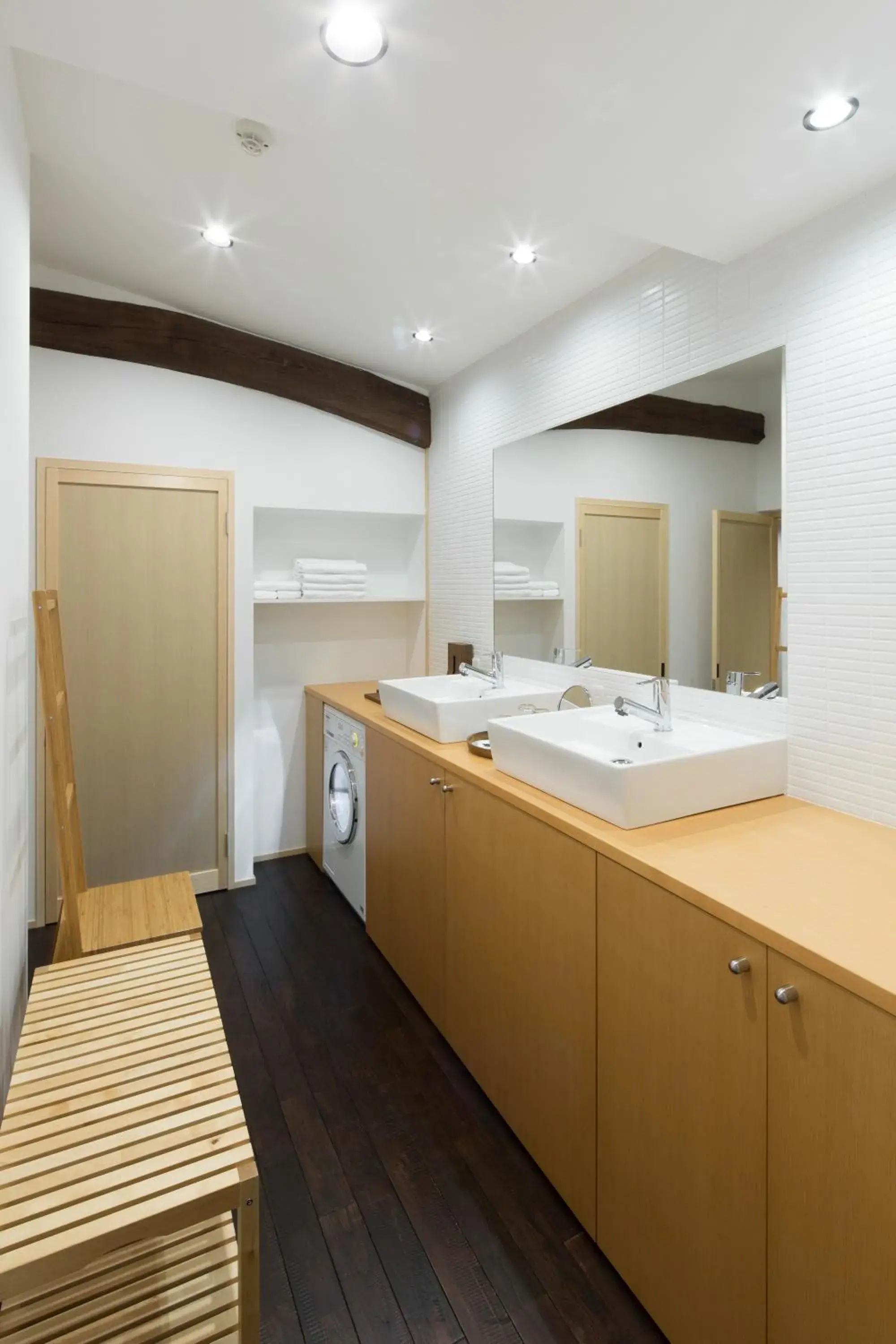 Kitchen or kitchenette, Bathroom in Kyoto Nanzenji Ryokan Yachiyo