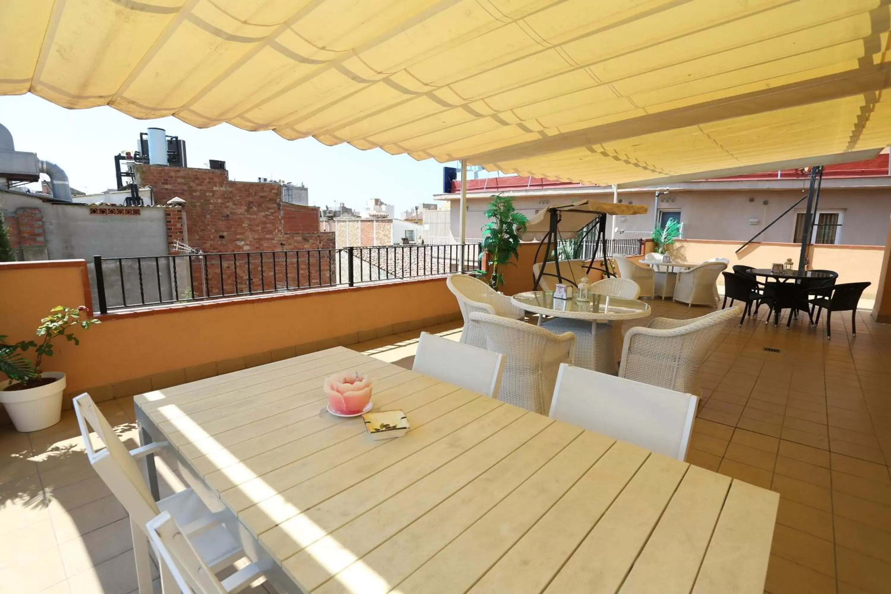 Balcony/Terrace, Restaurant/Places to Eat in Royal Inn Aparthotel