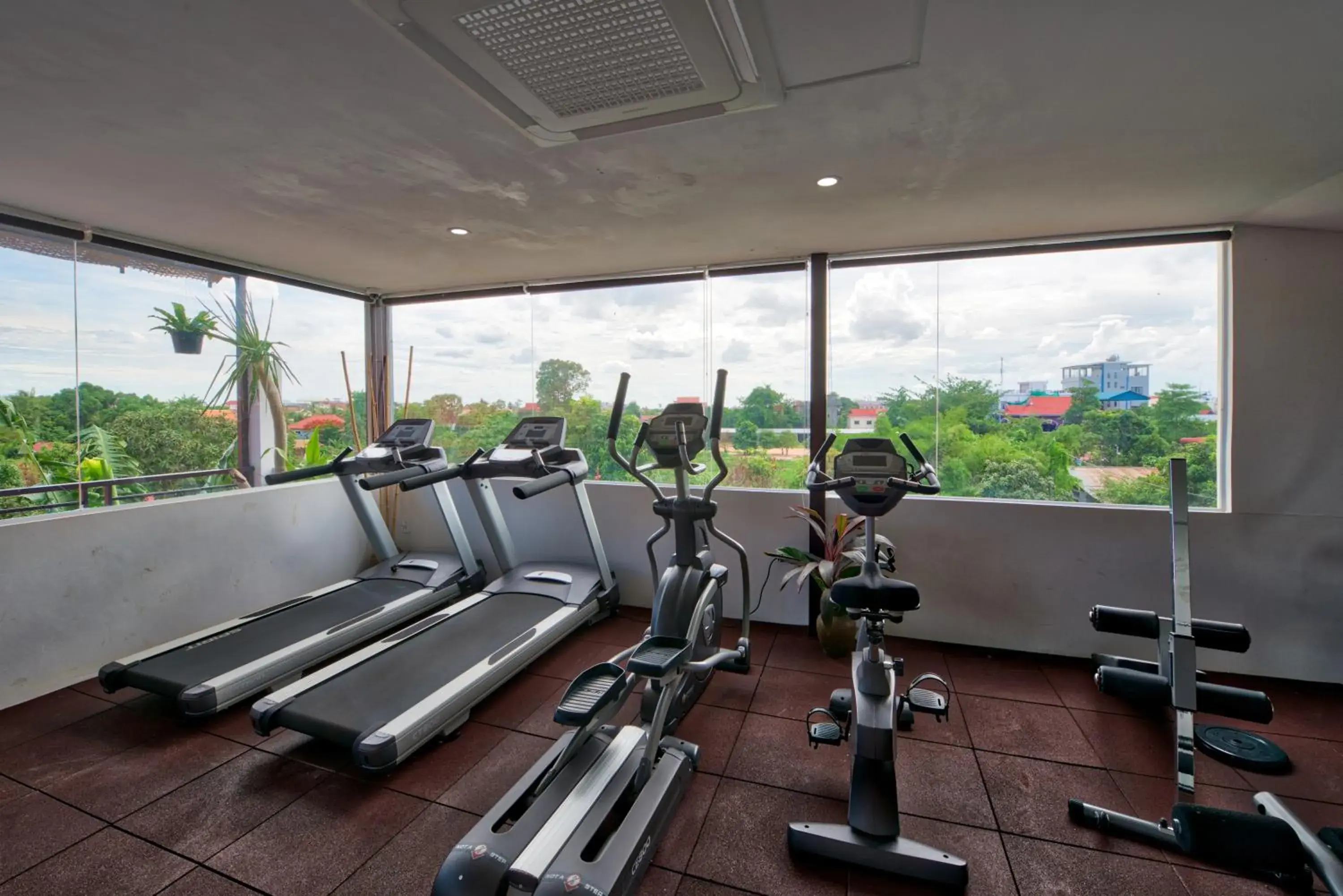 Fitness centre/facilities, Fitness Center/Facilities in Mane Village Suites