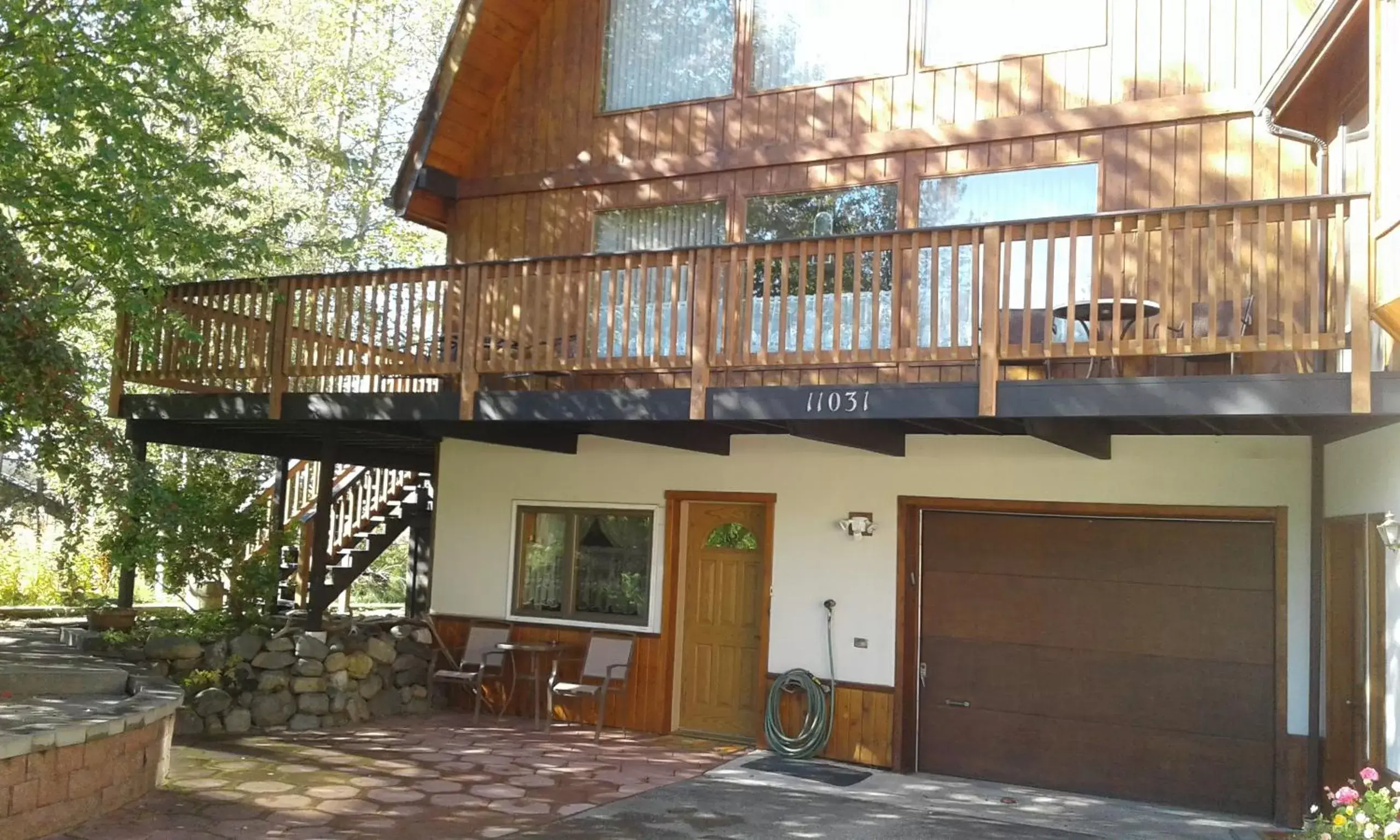 Facade/entrance, Property Building in Alaska Chalet Bed & Breakfast