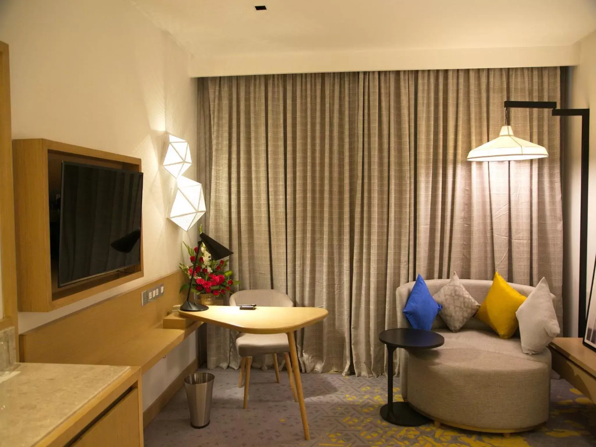 Dining area, Seating Area in Welcomhotel by ITC Hotels, RaceCourse, Coimbatore