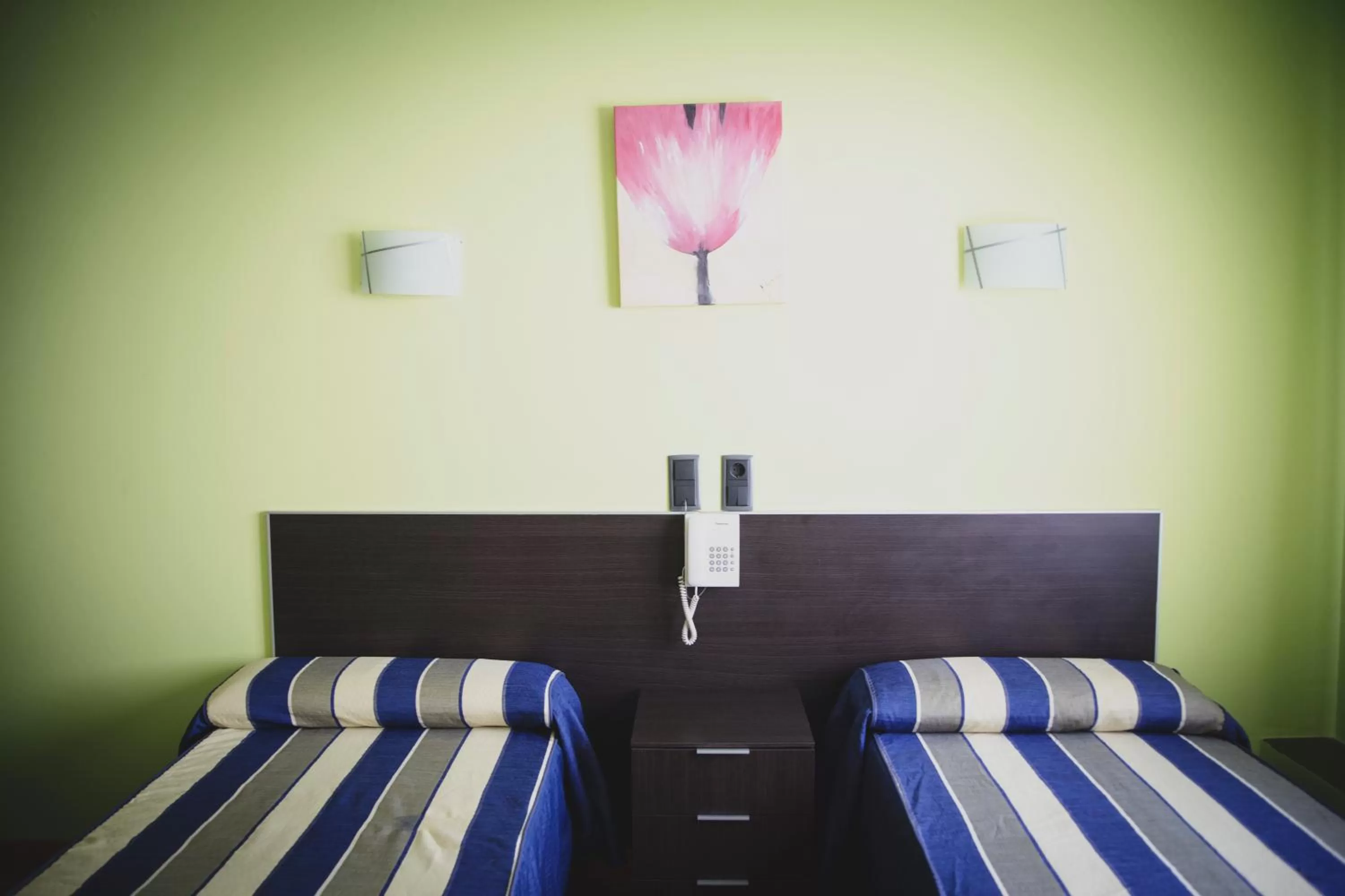 Photo of the whole room, Bed in Hotel La Bodega