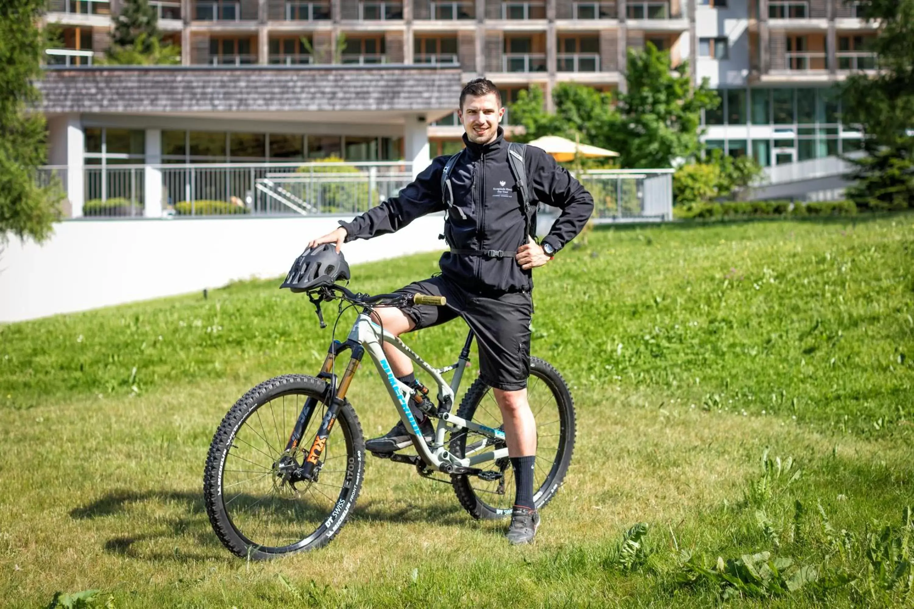 Activities, Biking in Kempinski Hotel Das Tirol