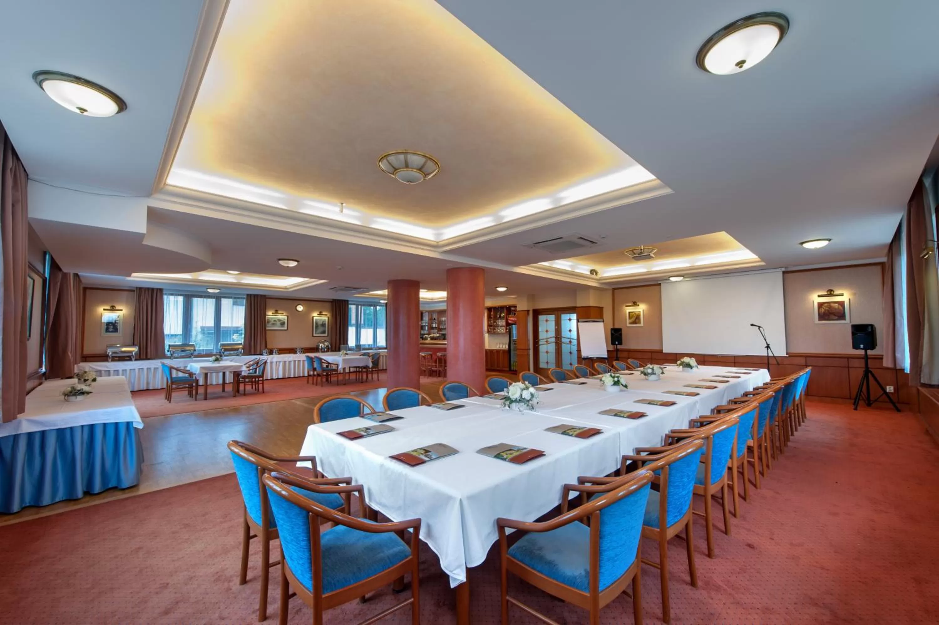 Meeting/conference room in April hotel Panorama