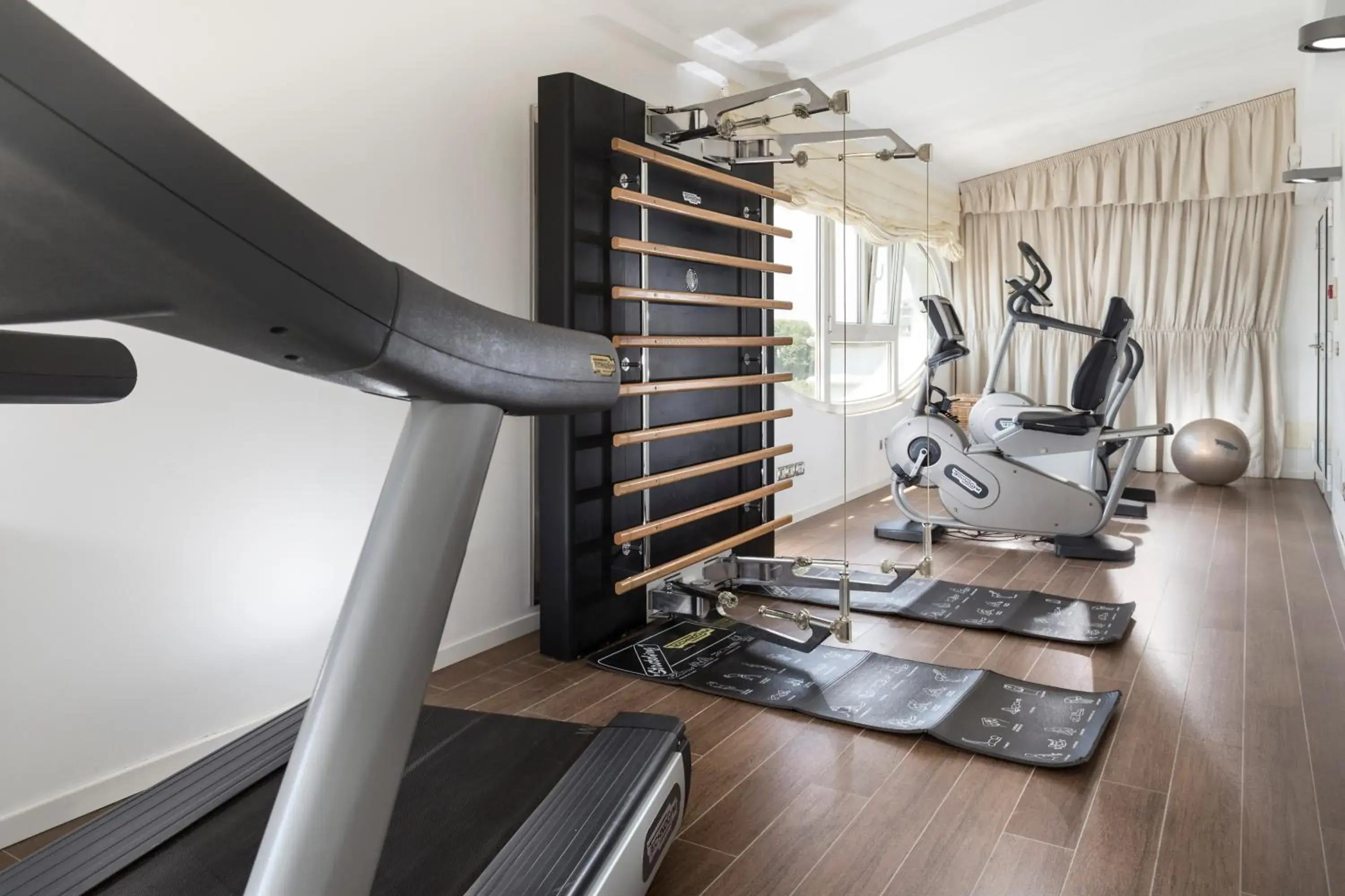 Fitness centre/facilities, Fitness Center/Facilities in Hotel De Londres