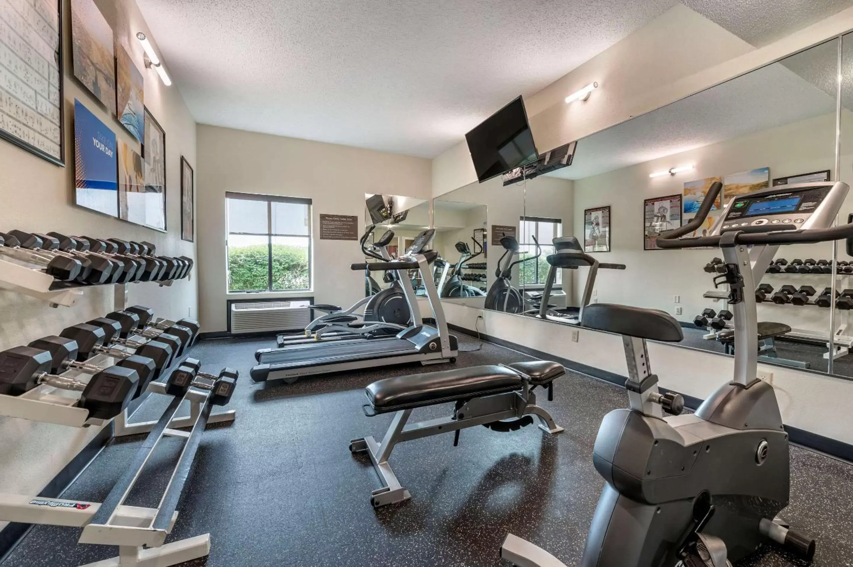 Activities, Fitness Center/Facilities in Comfort Inn Indianapolis East