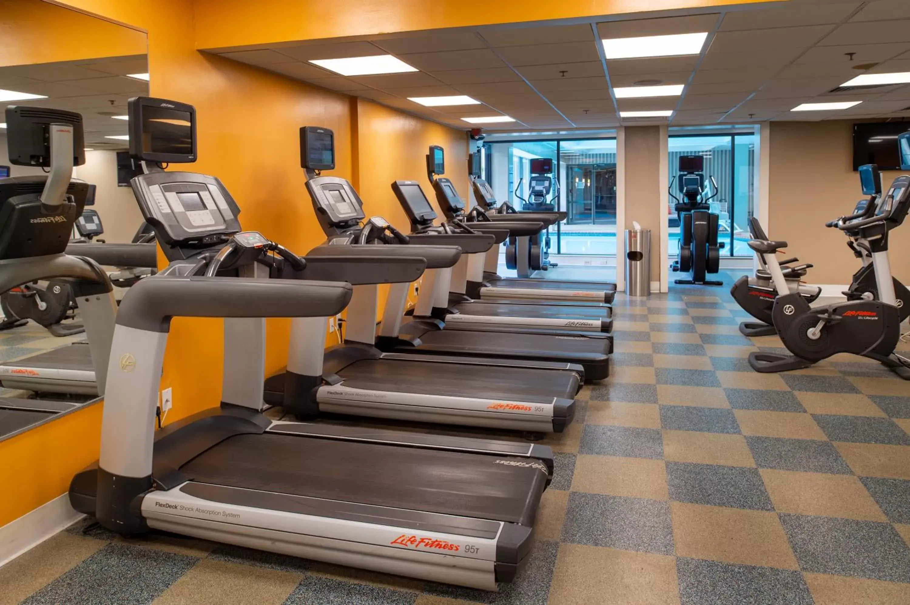 Fitness centre/facilities, Fitness Center/Facilities in Marriott St. Louis Airport