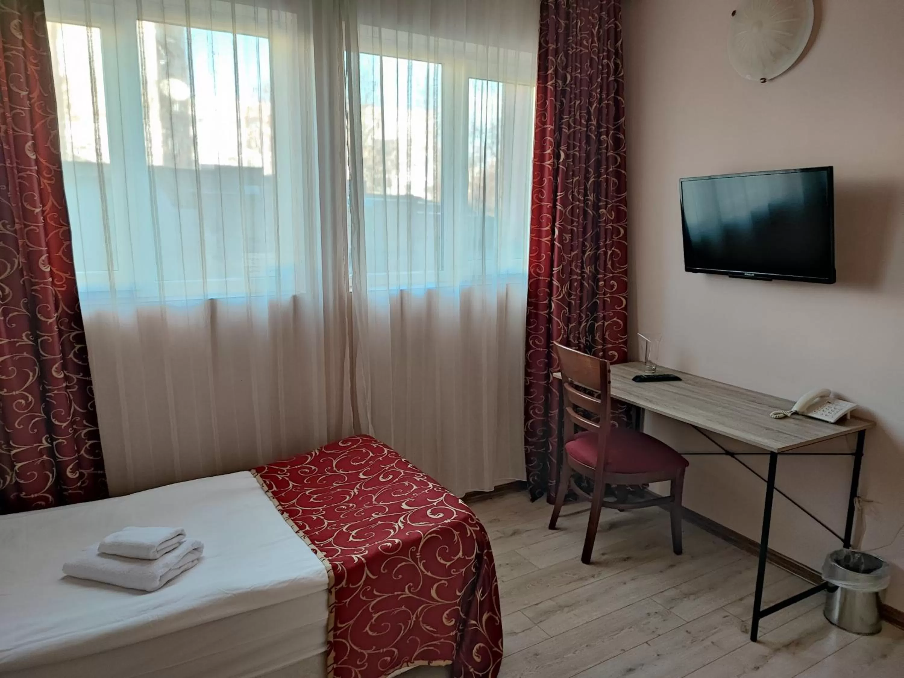 Photo of the whole room, Bed in Hotel Akord - Free Parking & Metro Access