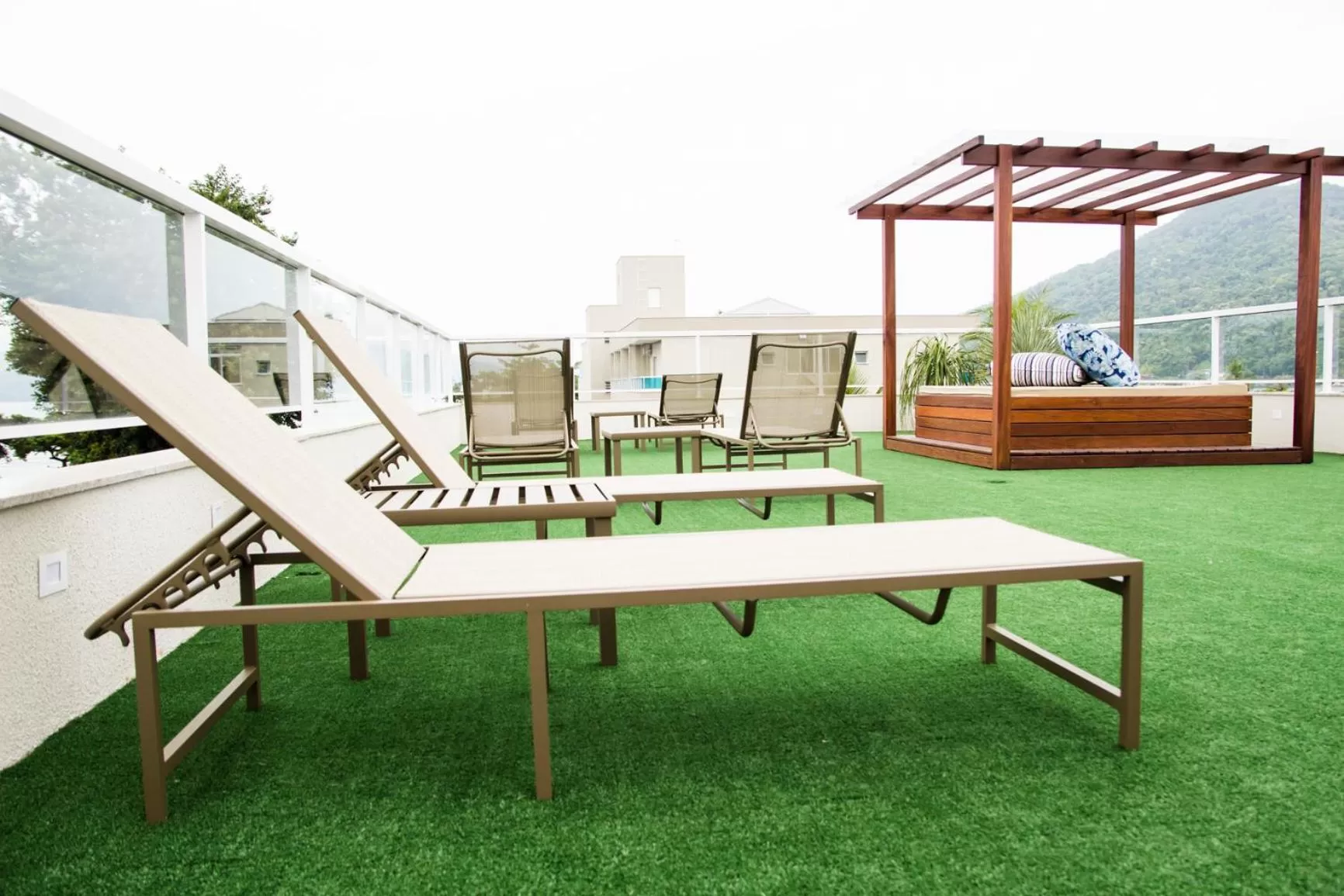 sunbed in Pousada Villa Di Enzo