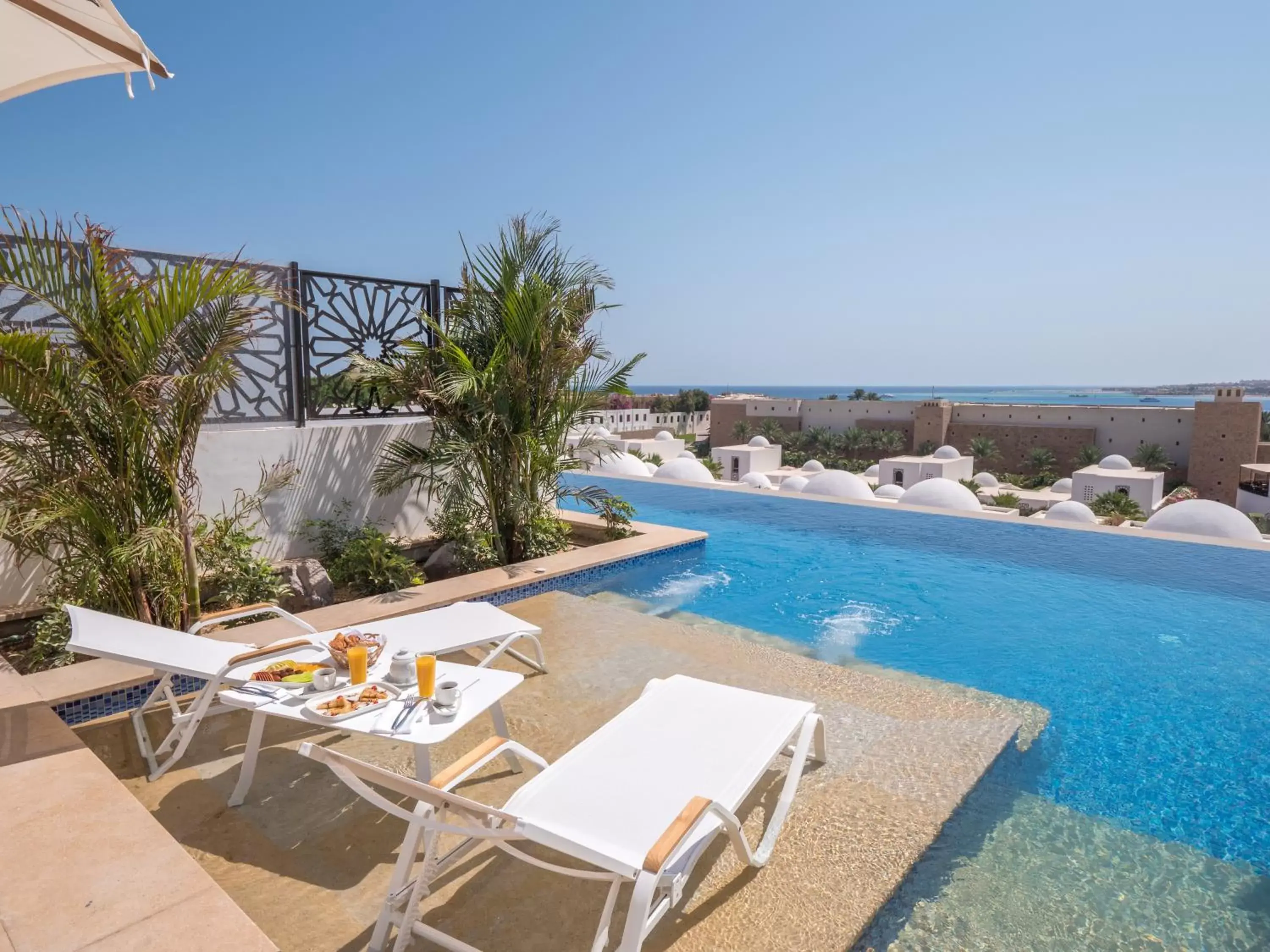 Swimming Pool in Fort Arabesque Resort, Spa & Villas