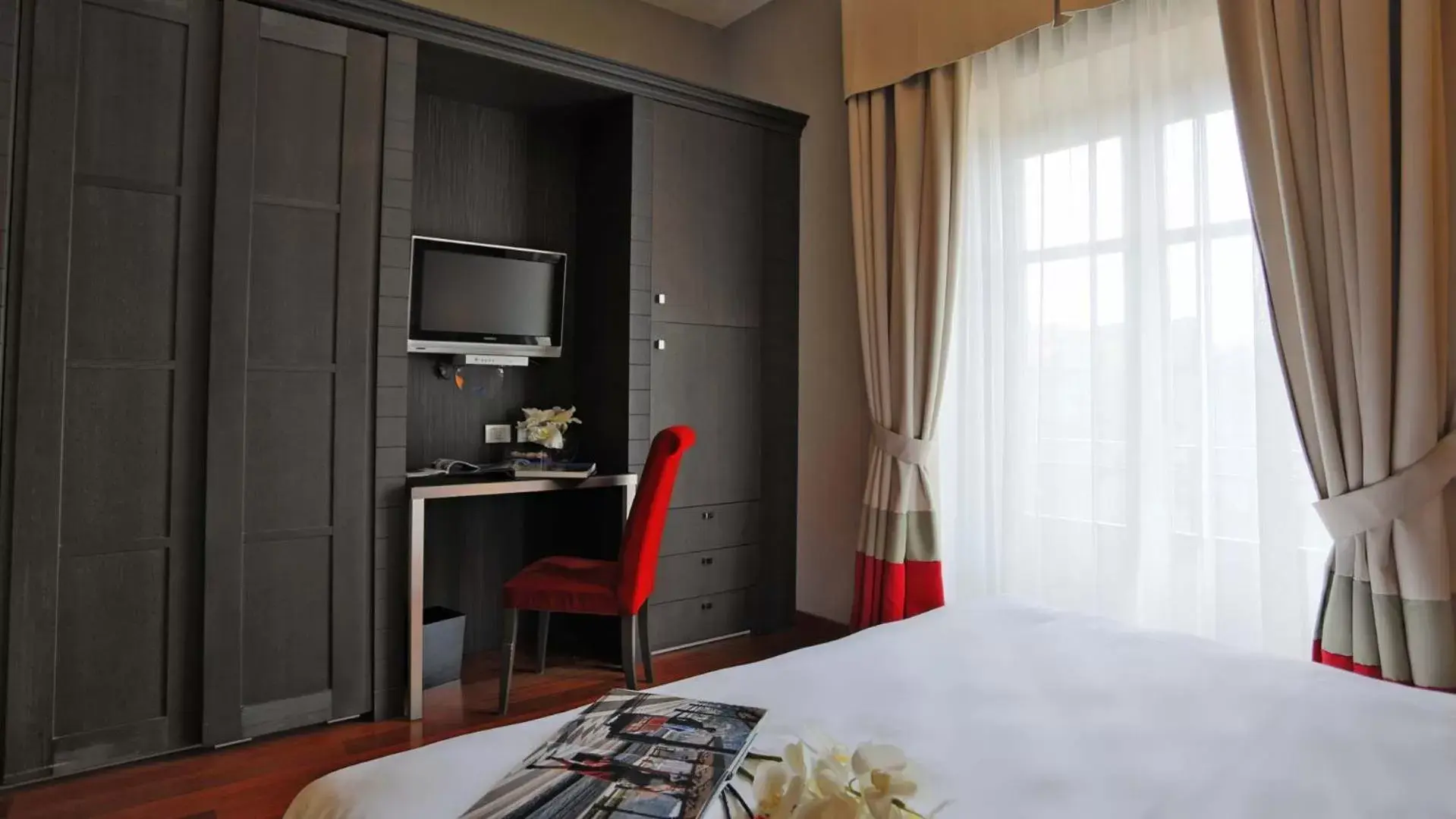Bed in Hotel Porta Felice & Spa