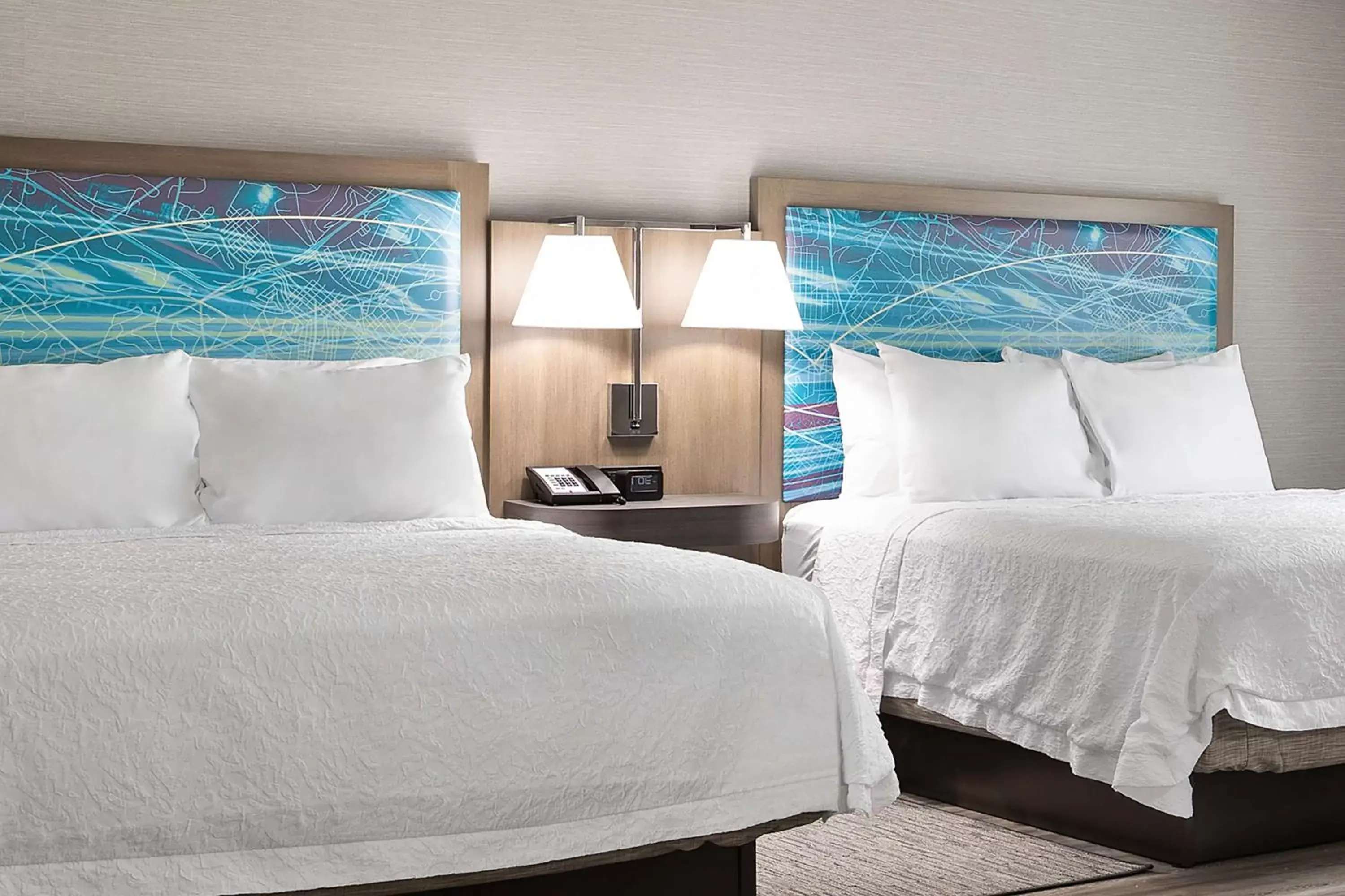 Bed in Hampton Inn & Suites Cranberry Township/Mars Bed in Hampton Inn & Suites Cranberry Township/Mars