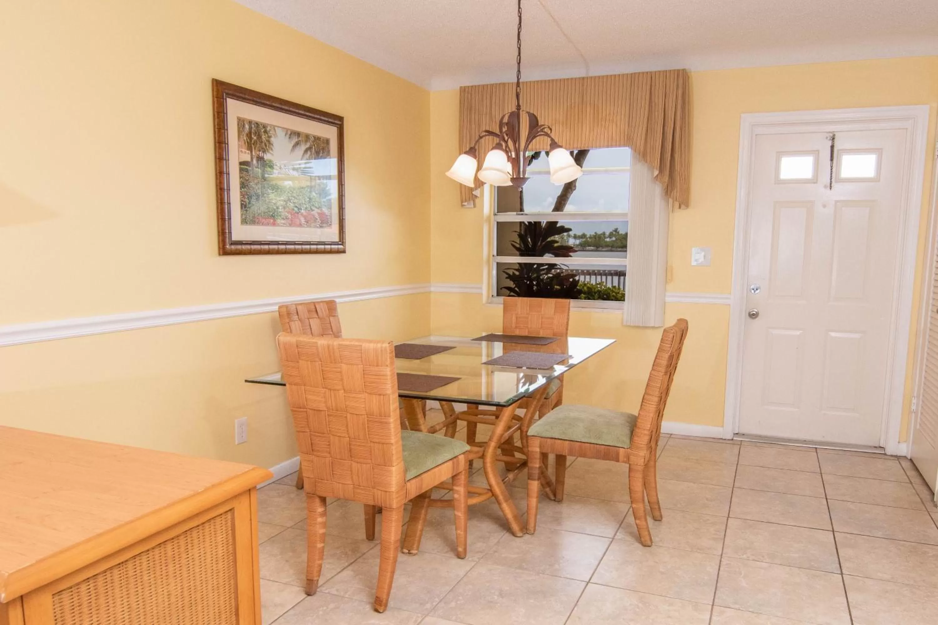 Dining Area in Palm Beach Waterfront Condos - Full Kitchens!