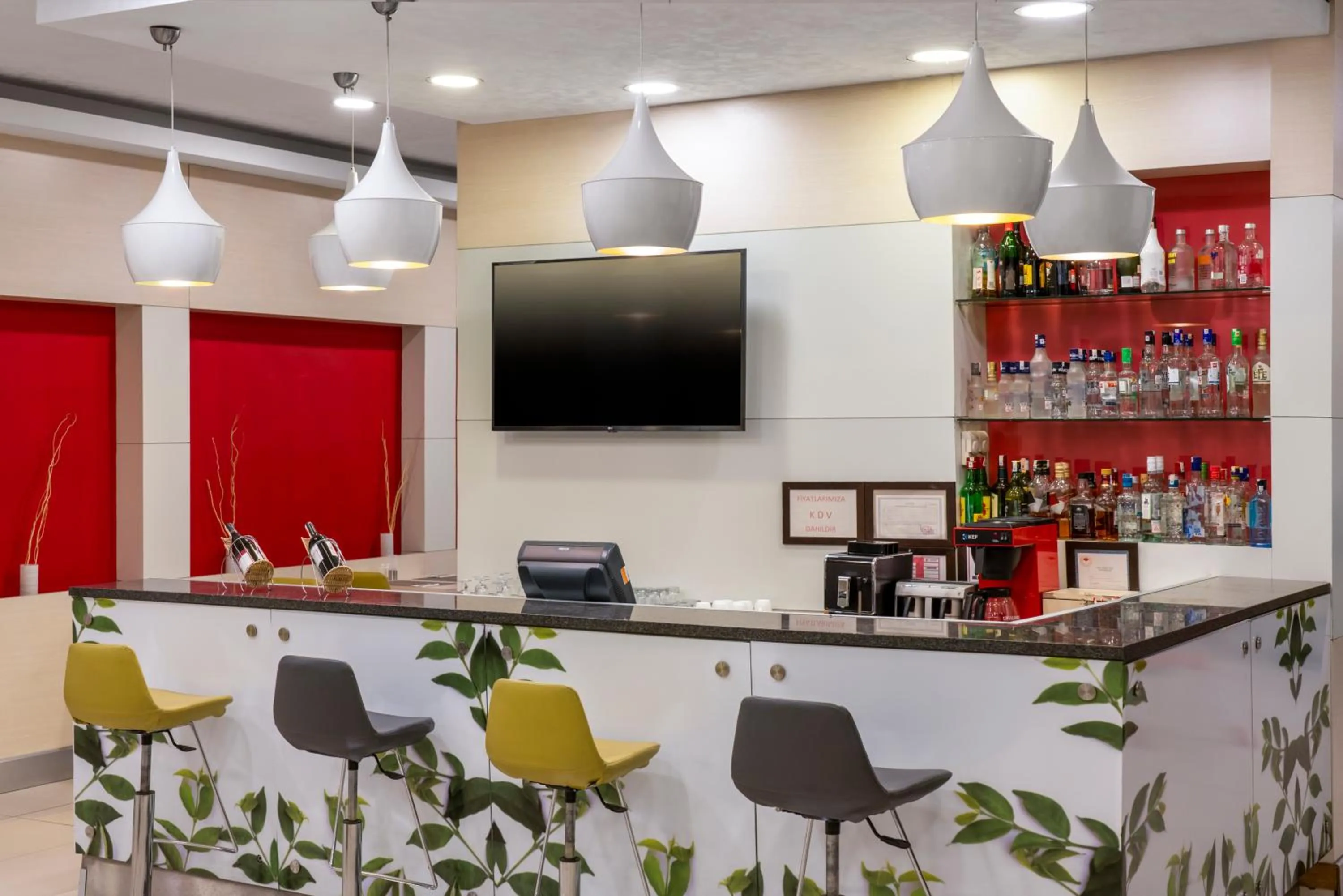 Restaurant/places to eat in Ibis Kayseri