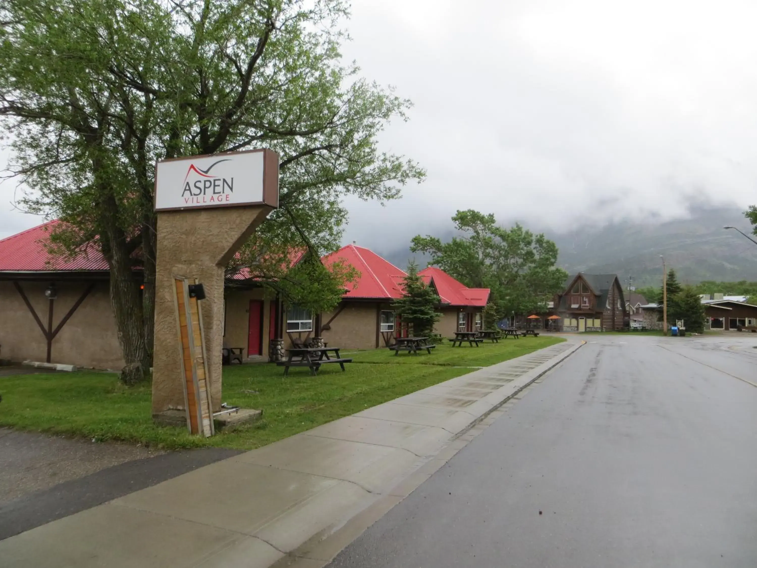 Facade/entrance, Property Building in Aspen Village