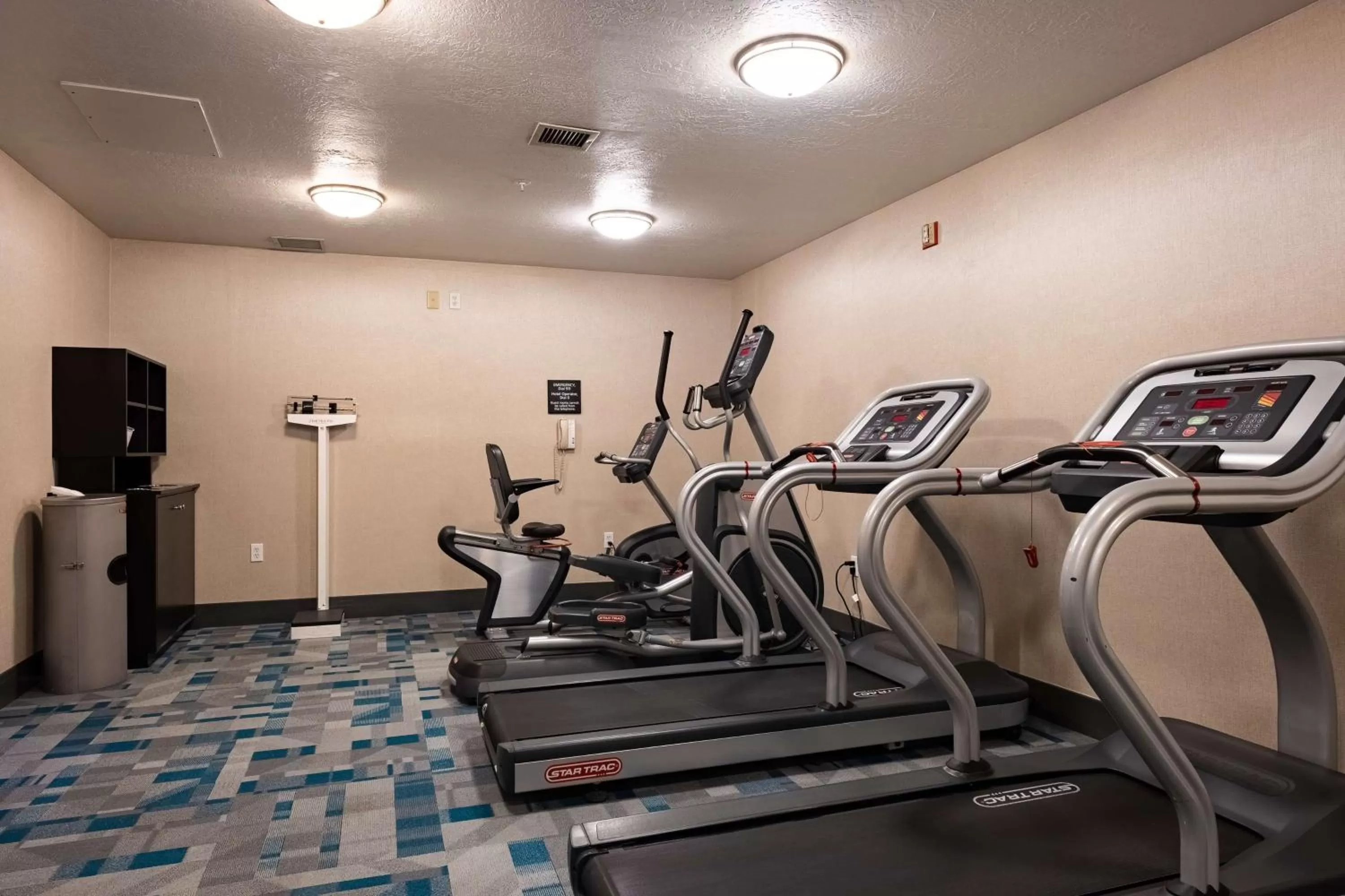 Fitness centre/facilities in Hampton Inn & Suites Salt Lake City Airport