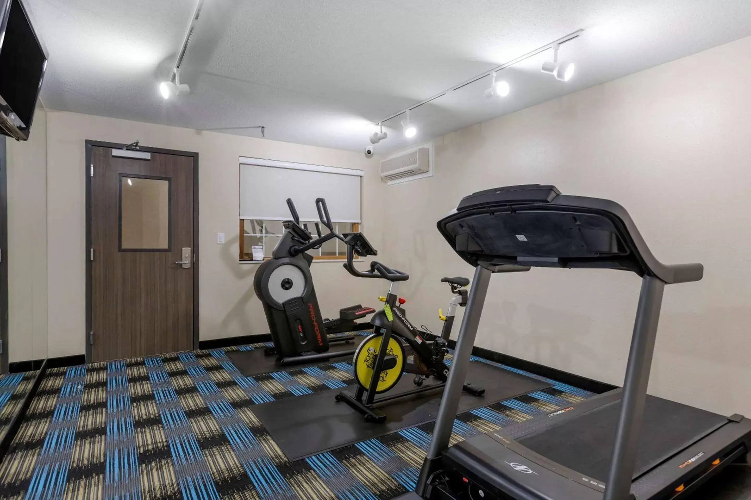 Spa and wellness centre/facilities, Fitness Center/Facilities in Rodeway Inn