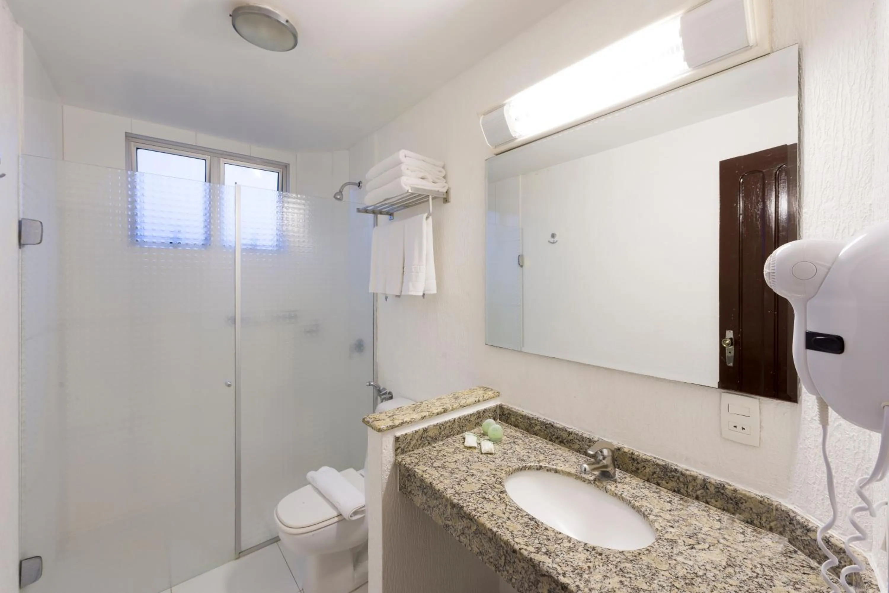 Shower in Aguas do Iguaçu Hotel Centro