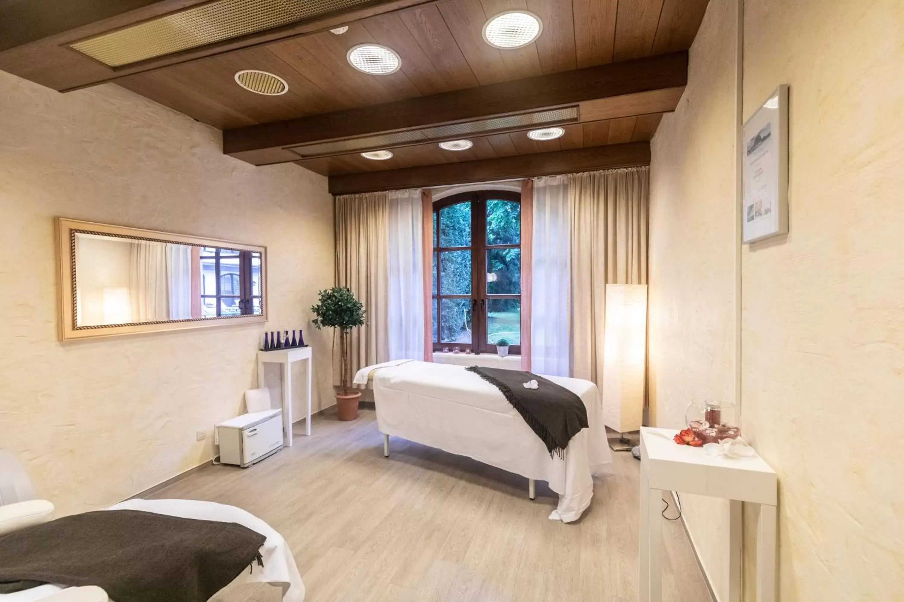 Massage, Bed in Vital Resort Mühl