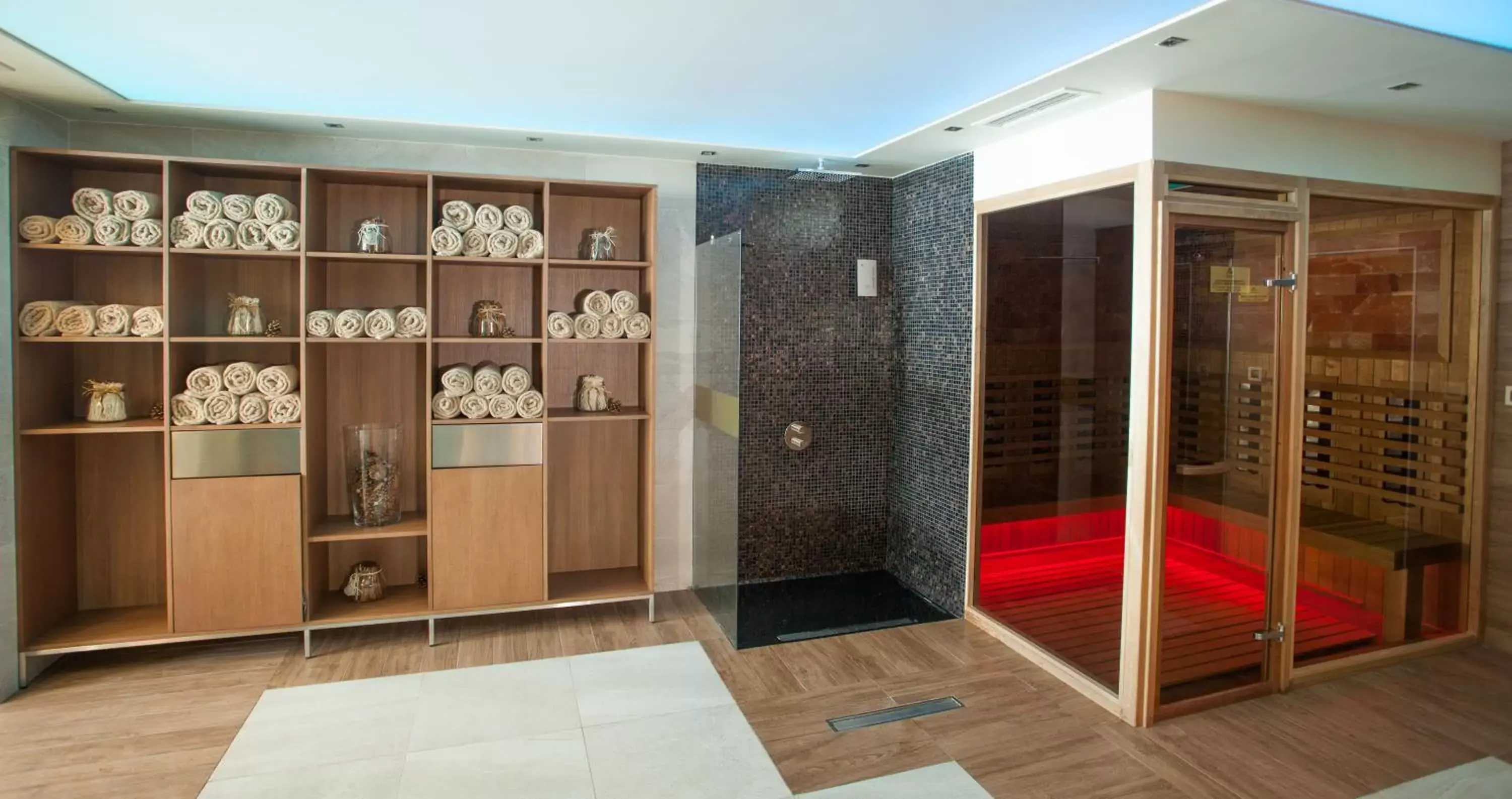 Sauna in Amira Boutique Hotel