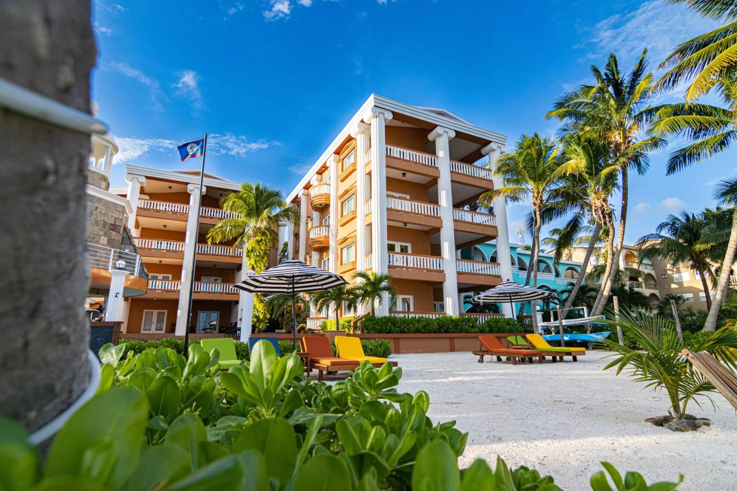 Property building in Lighthouse Beach Villas